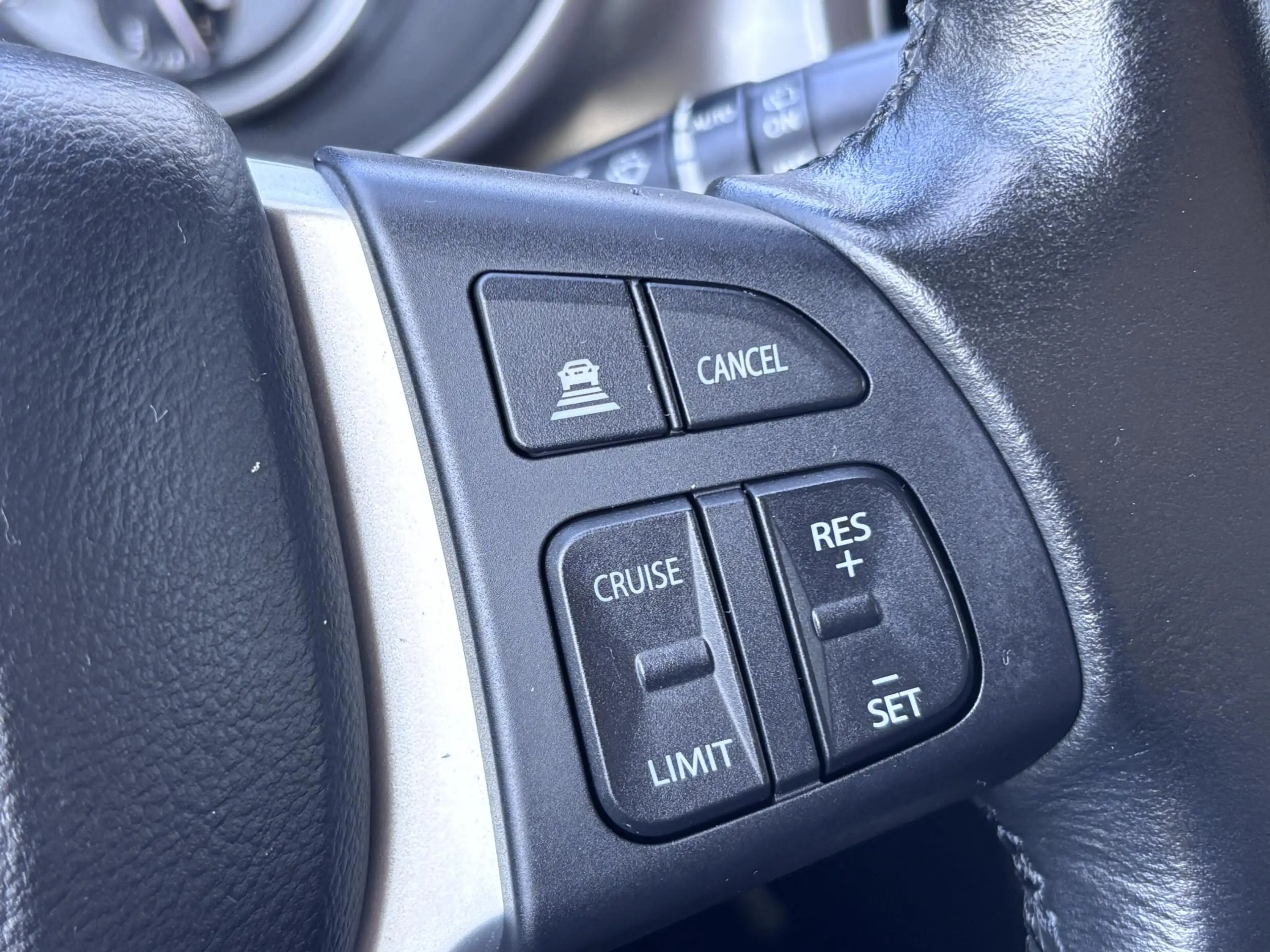 Suzuki Vitara 1.4 Boosterjet Select Smart Hybrid Clima/Cruise/Ca — photo 13