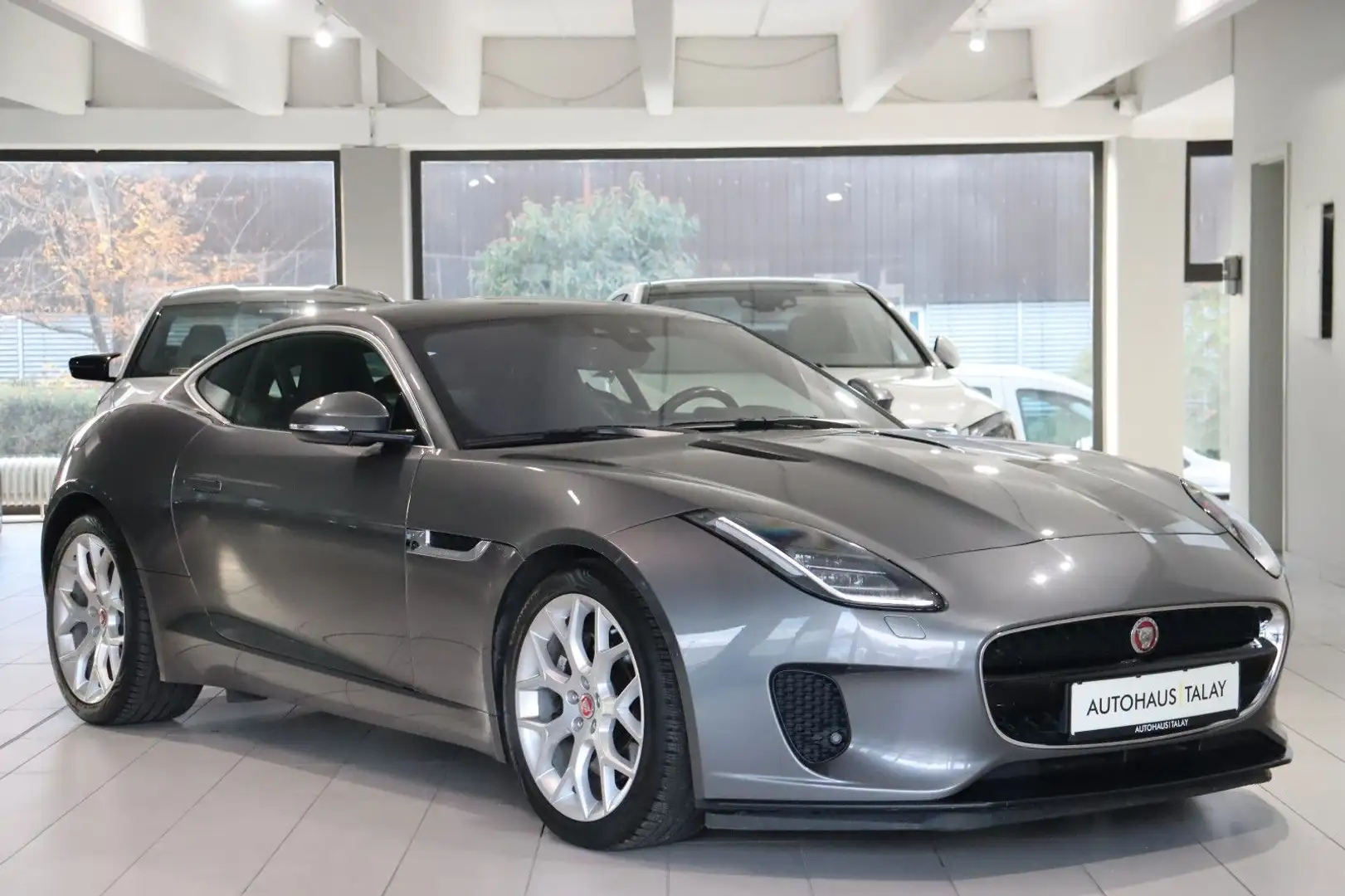 Jaguar F-Type Coupe Pano*KAM*Alcantara*Navi*LED Gris - 2