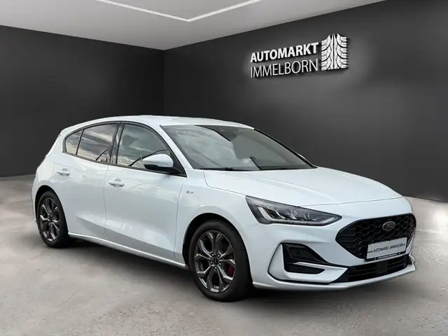 2022 Ford Focus in White for sale