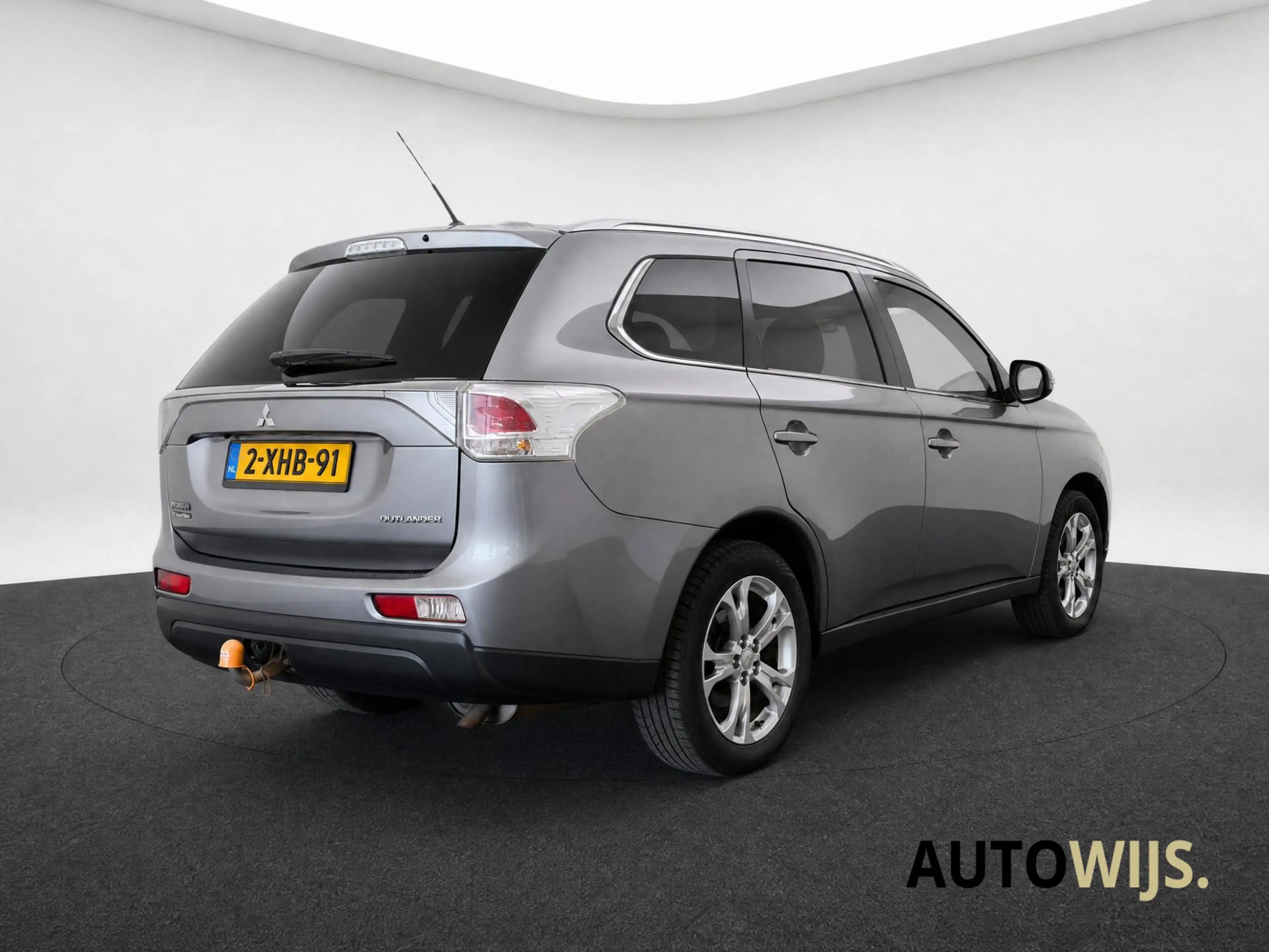 Mitsubishi Outlander 2.0 Instyle+|7-PERSOONS|AUT|LEDER|AUT|CAMERA|NL AU — photo 4