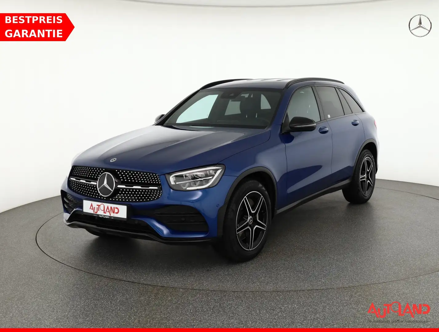 Mercedes-Benz GLC 300 AMG Line 4Matic LED AHK Kamera ACC Navi Blau - 1