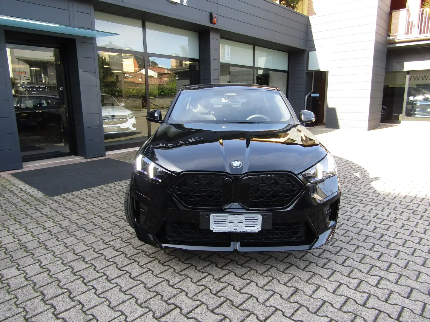 BMW X2 18d SDRIVE MSPORT PRO AUTO,CERCHI 19,LED,PELLE crna - 2