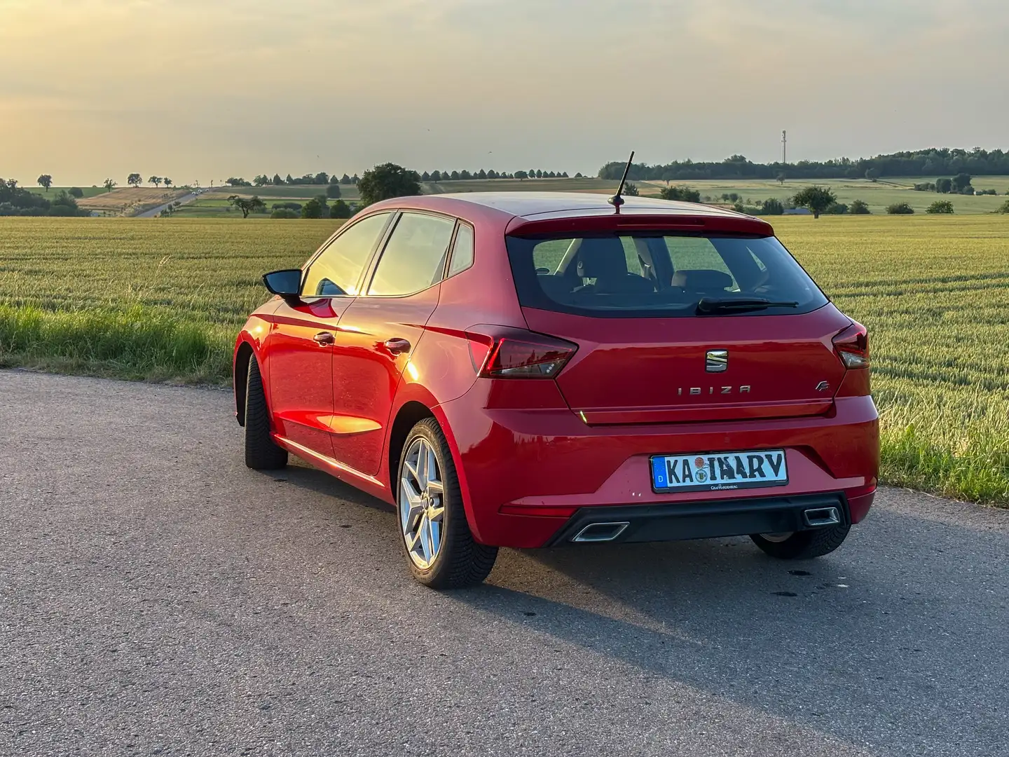 SEAT Ibiza Seat Ibiza FR 1.0 TSI DSG Virtual Cockpit ACC LED Rot - 1