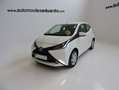 Toyota Aygo 70 x-play Blanco - thumbnail 1