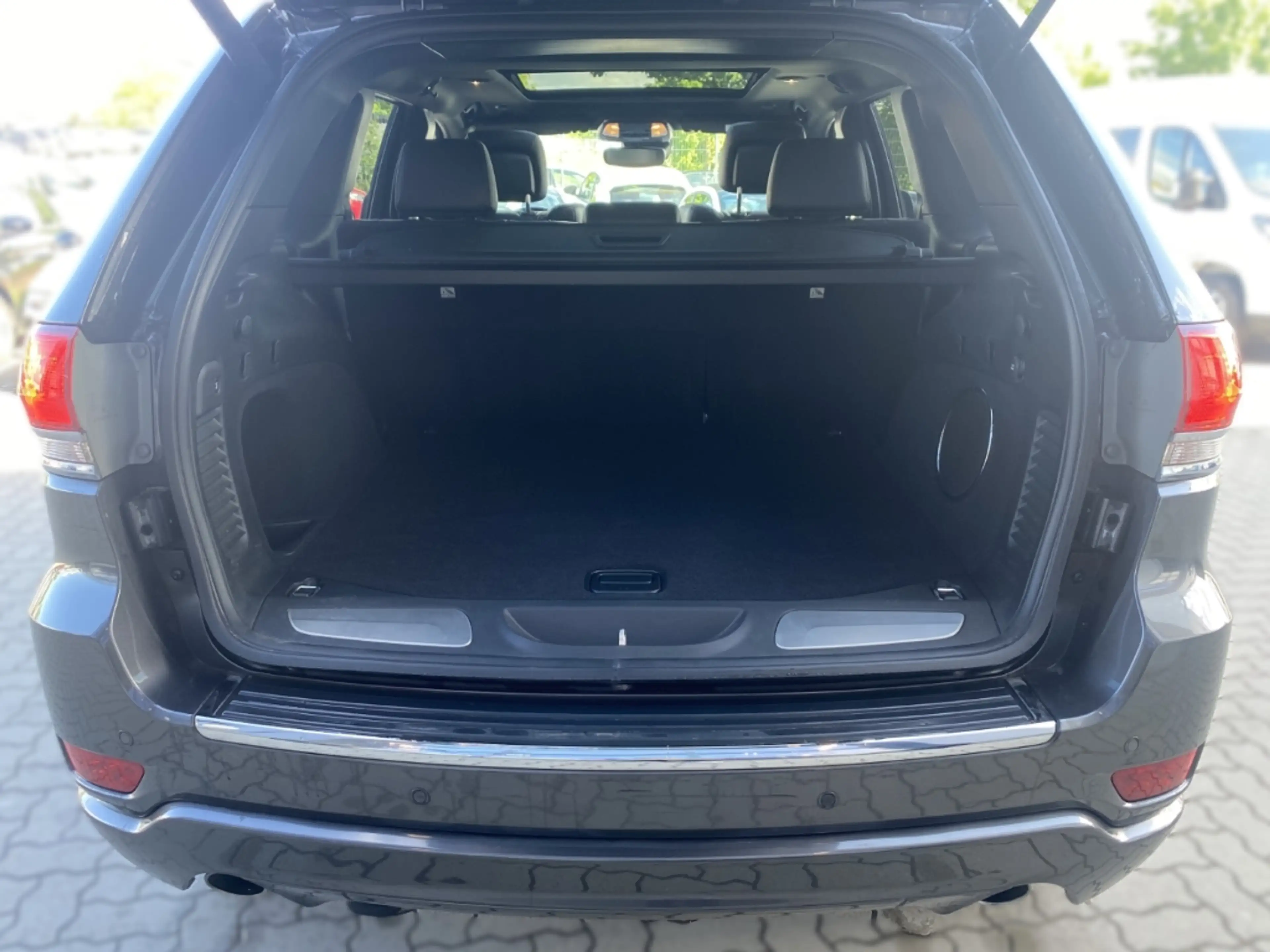 Jeep Grand Cherokee 3.0 CRD Overland *Sitzheizung *Parkassistent *Elek — photo 10