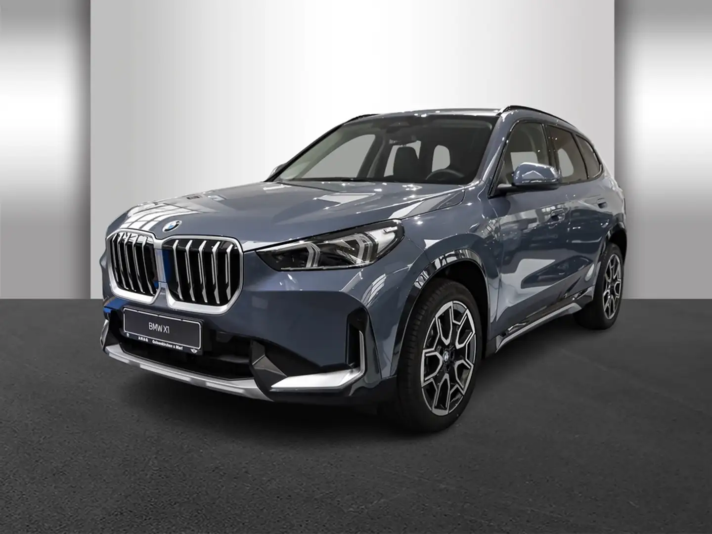 BMW X1 sDrive18i Steptronic Navi DSG Tempom.aktiv Bluetoo Grijs - 2