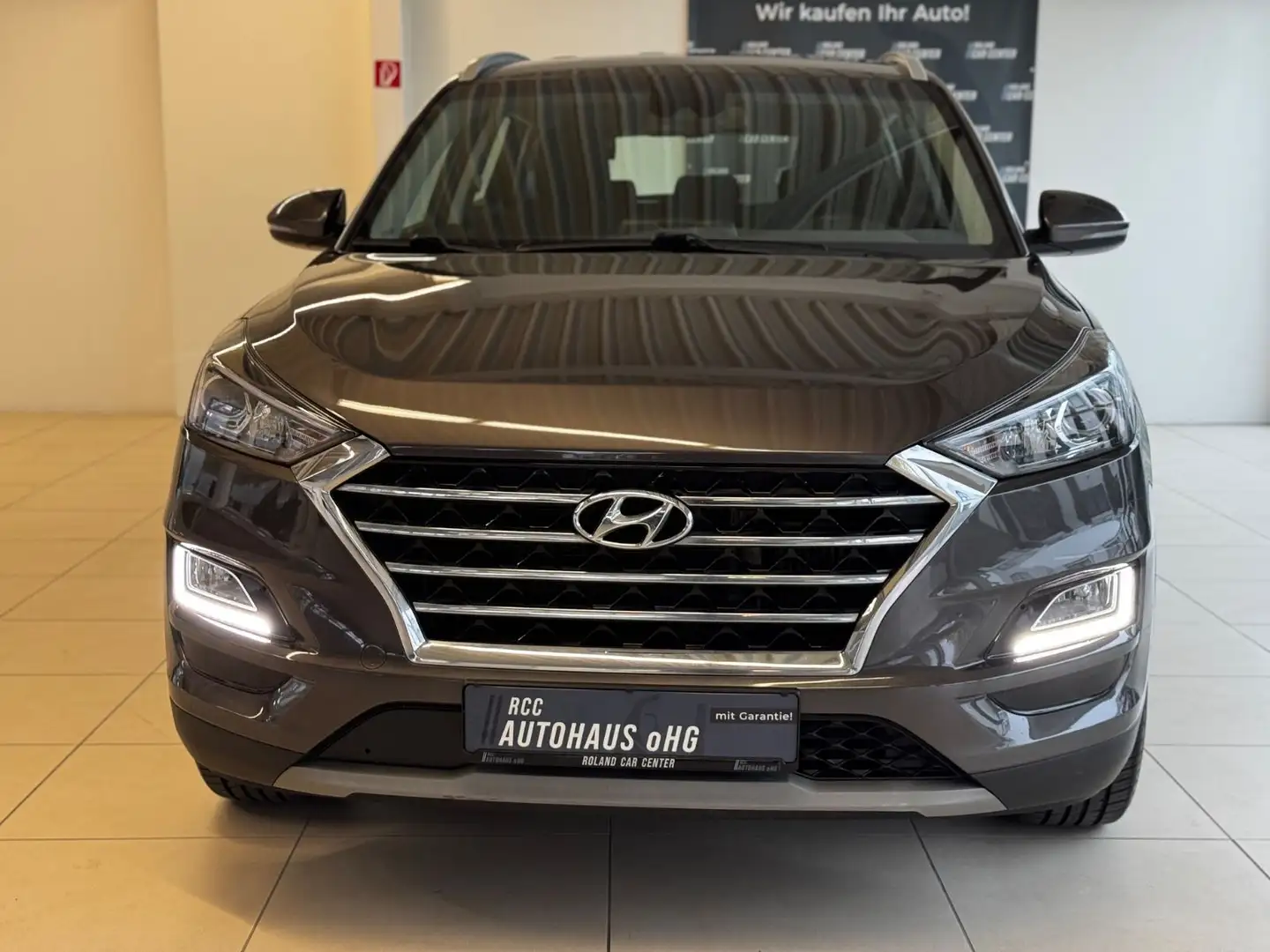 Hyundai TUCSON Trend 2WD Automatik Grau - 2
