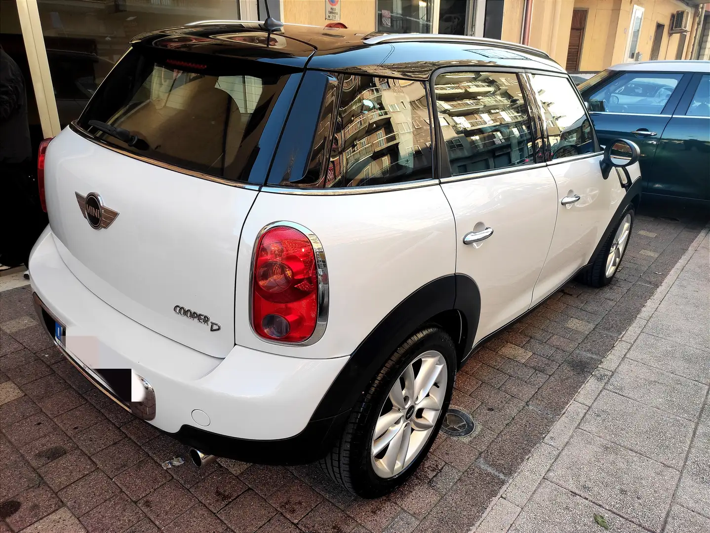 MINI Cooper D Countryman Mini Countryman 2.0 Cooper D auto Blanc - 2