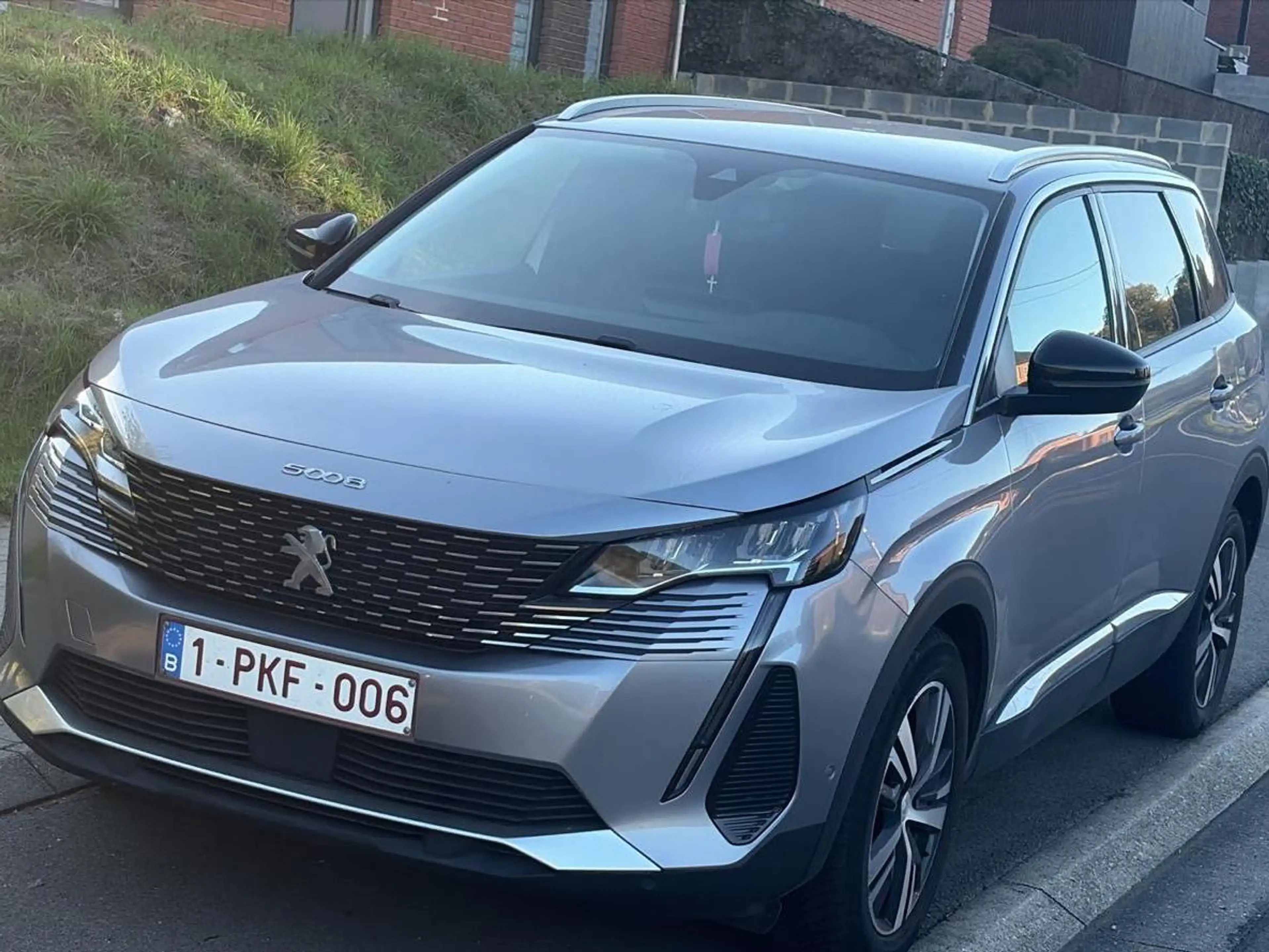 Peugeot 5008 5008 1.2 PureTech GT — photo 2