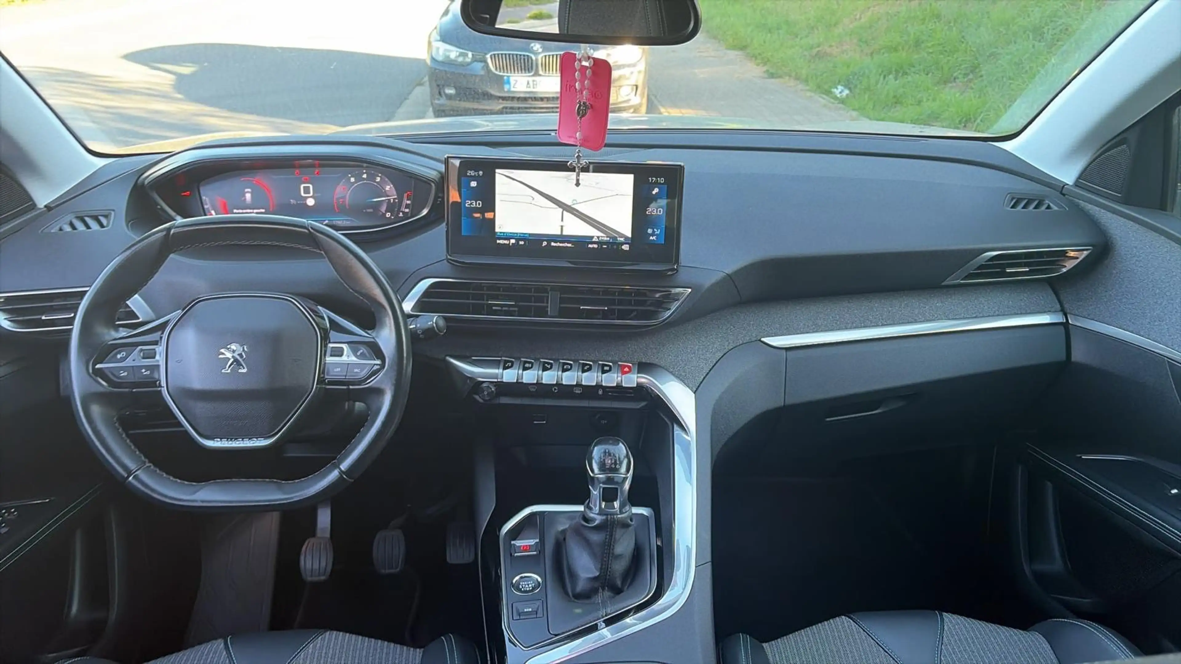 Peugeot 5008 5008 1.2 PureTech GT — photo 8