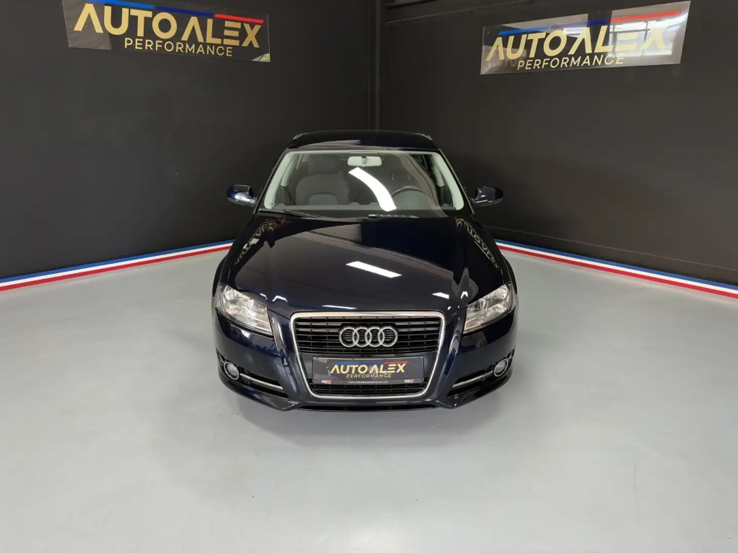 Audi A3 Sportback 2.0TDI Ambition Blu/Azzurro - 2