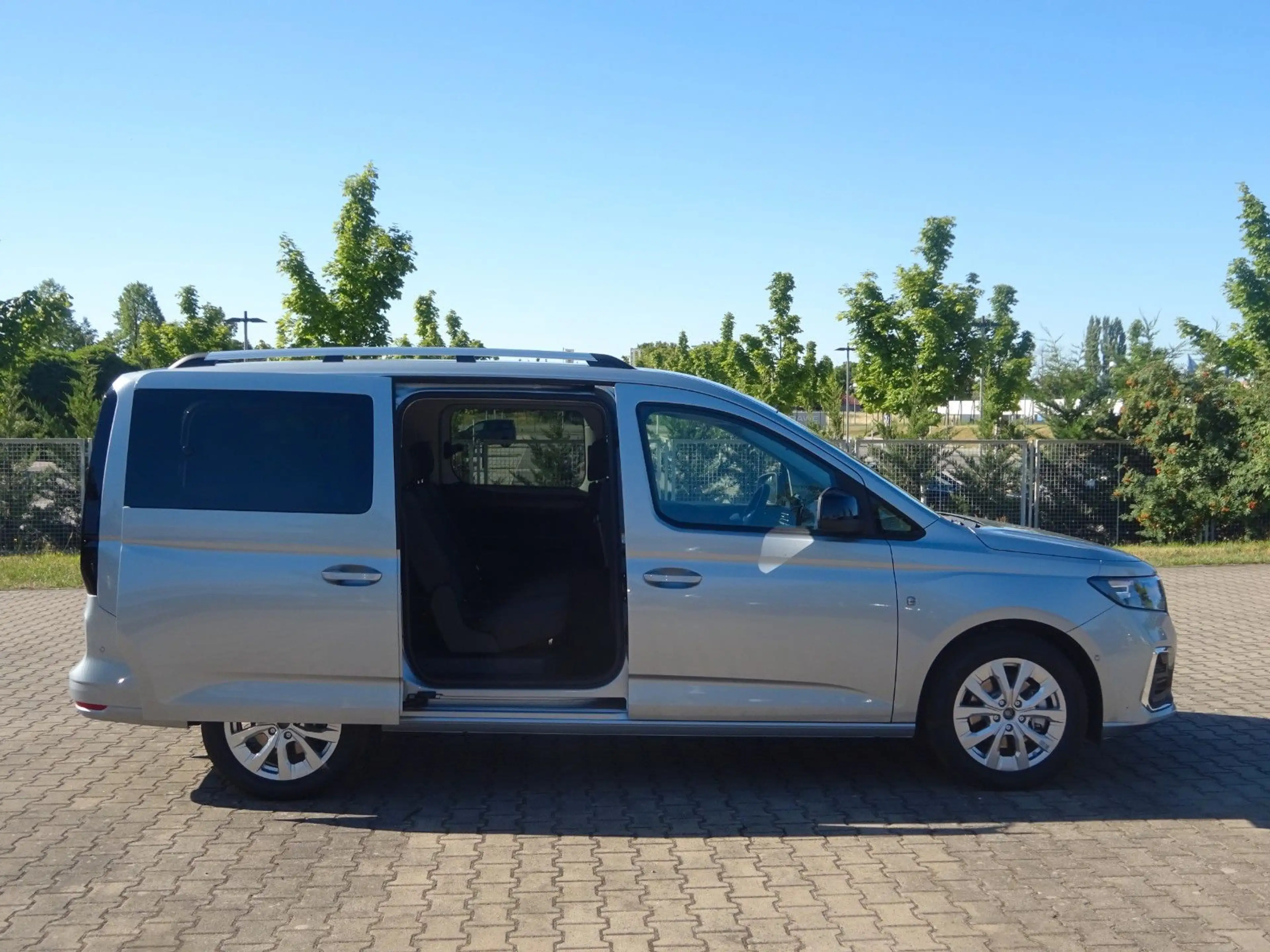 Ford Grand Tourneo Connect Titanium Stndhz Kamera — photo 12
