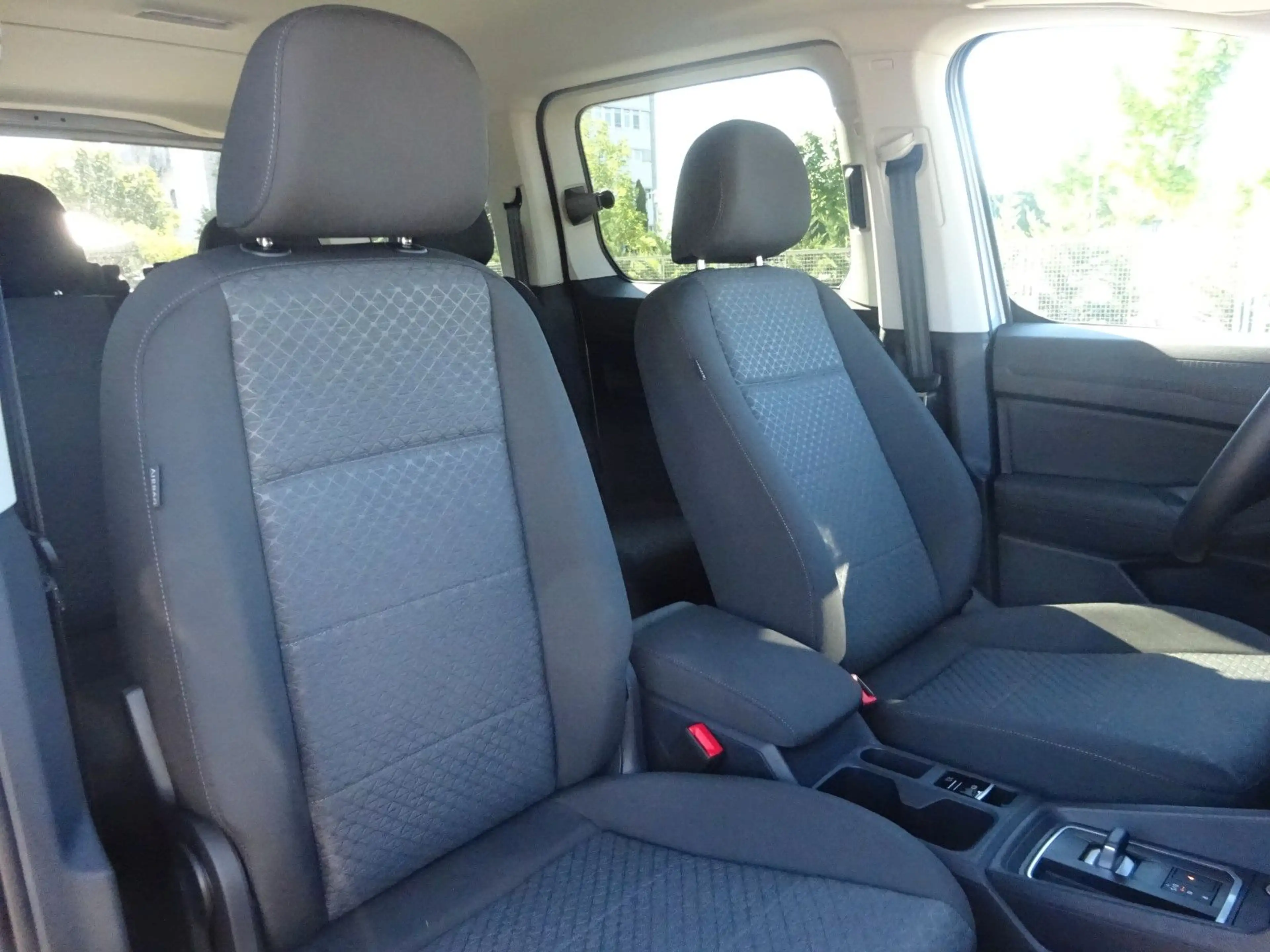 Ford Grand Tourneo Connect Titanium Stndhz Kamera — photo 14