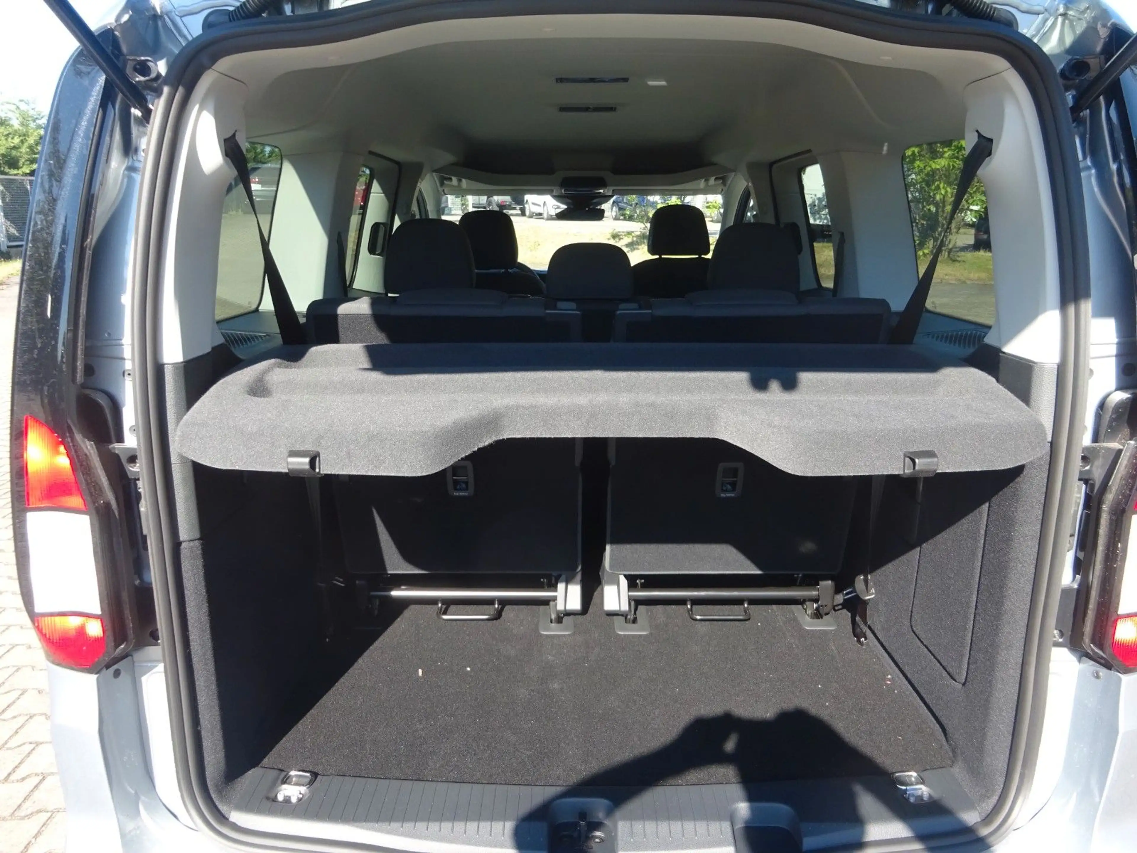 Ford Grand Tourneo Connect Titanium Stndhz Kamera — photo 6