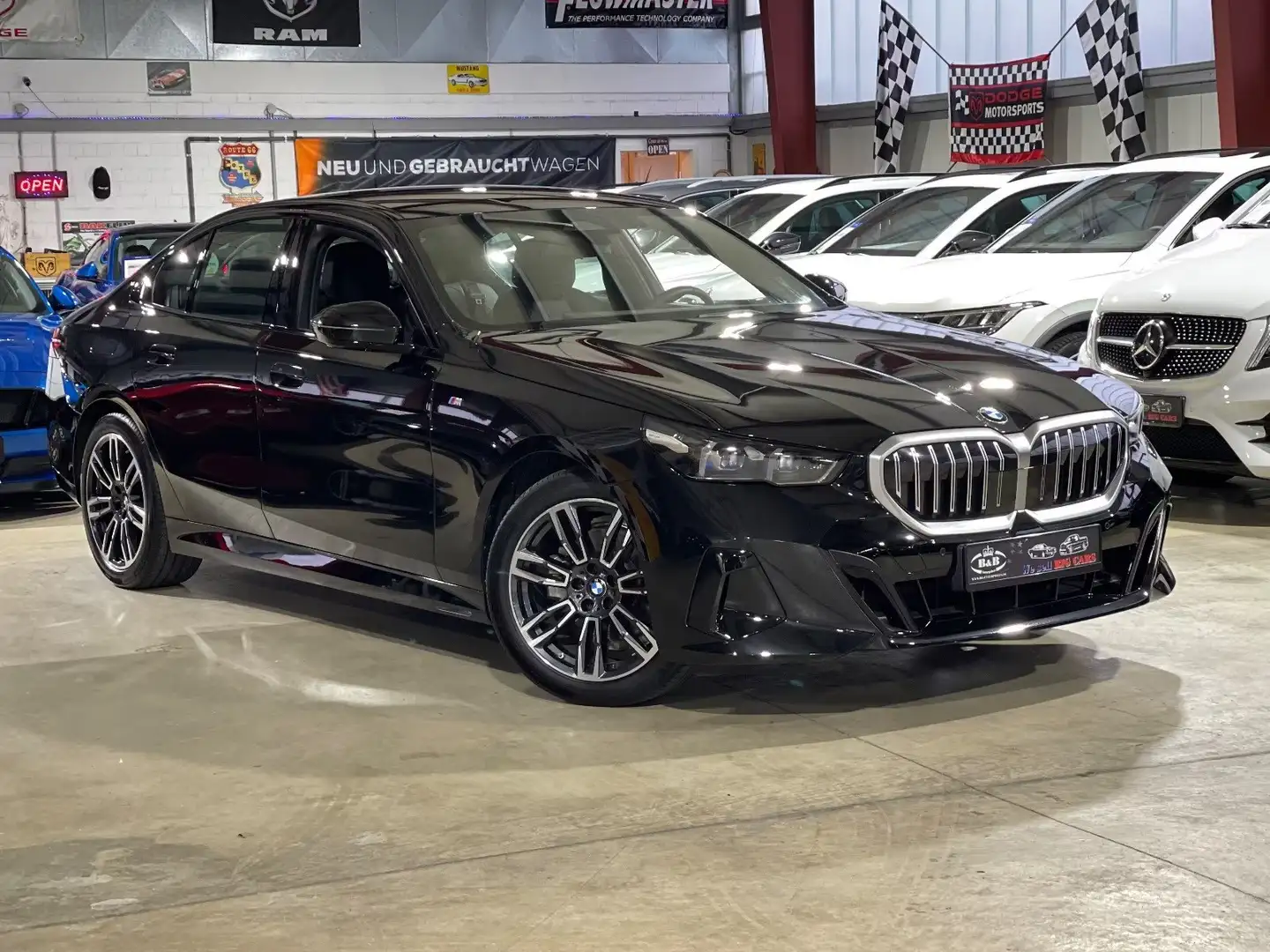 BMW 520 D M-SPORT CAMERA ASSIST VIRTUAL AMBIENTE MEMO DAB Nero - 1