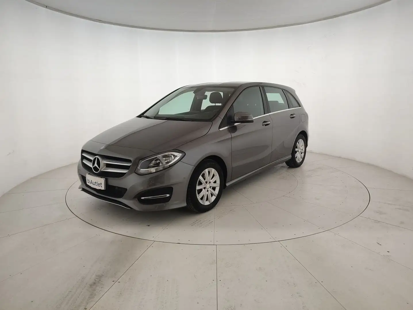 Mercedes-Benz B 180 B 180 d (cdi) Executive auto FL E6 siva - 1