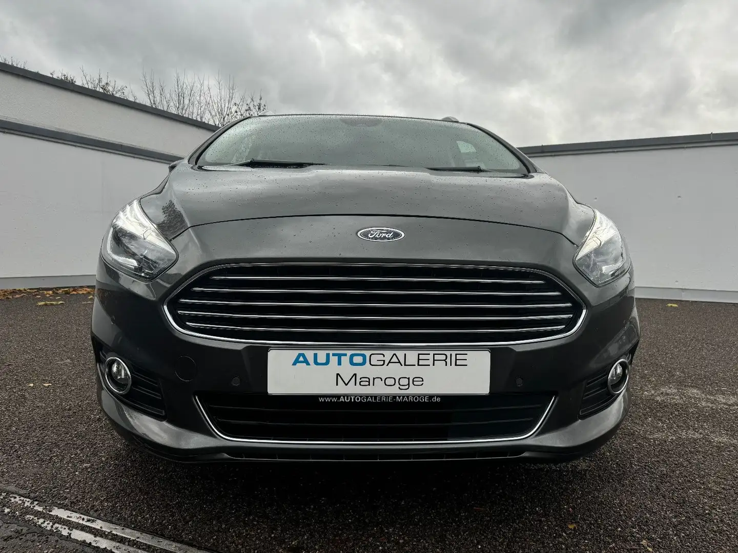 Ford S-Max S-MAX 2.0 Aut. Titanium LEDER/NAVI/LED/AHK/ALU Grau - 2