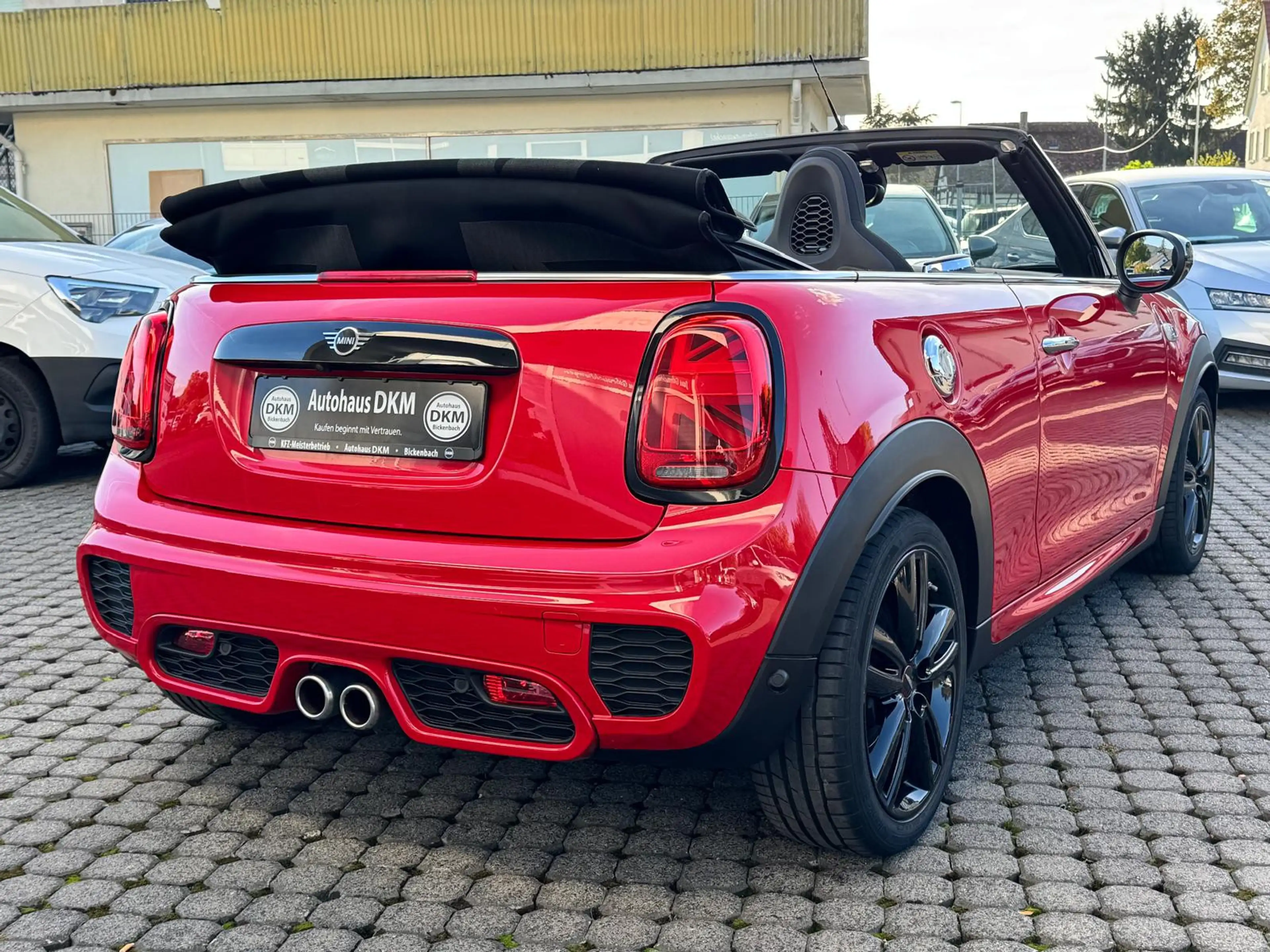 MINI John Cooper Works Cabrio Cooper S JCW Kamera Carplay Navi — photo 14