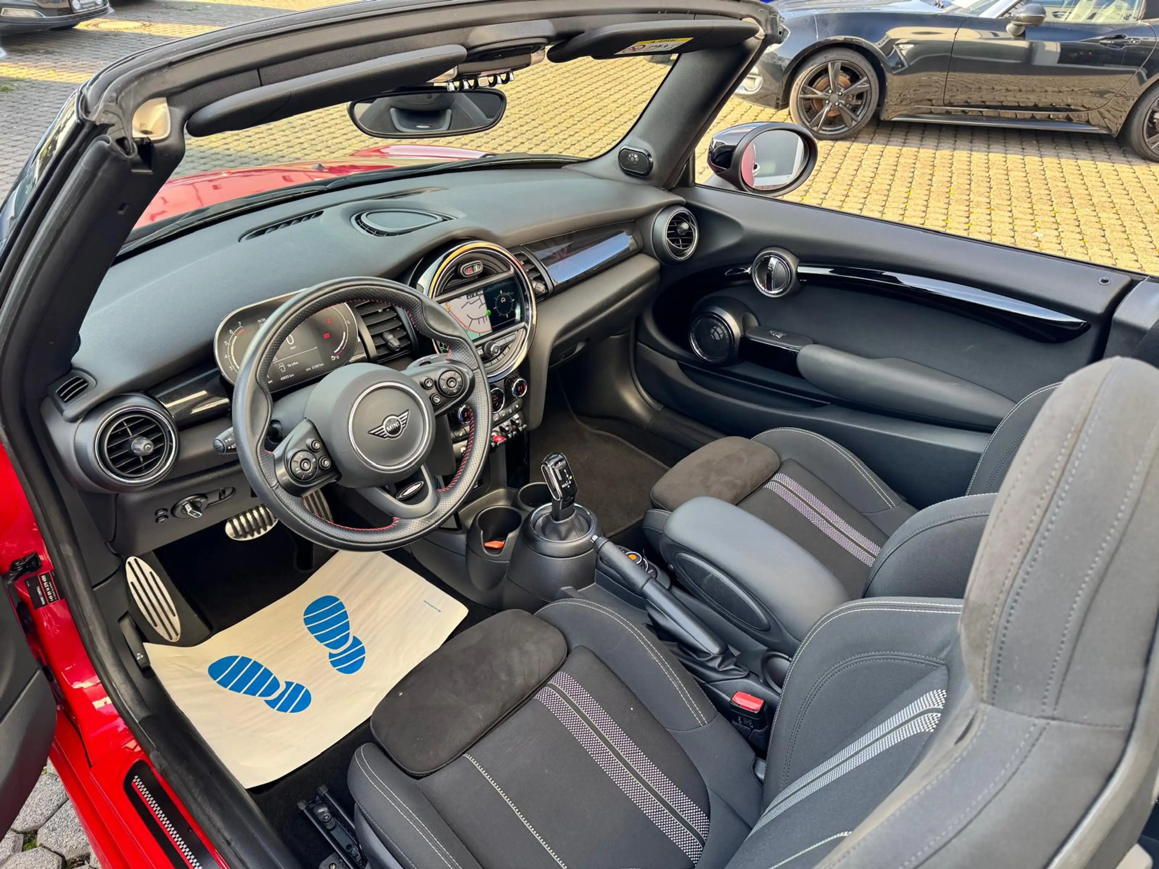 MINI John Cooper Works Cabrio Cooper S JCW Kamera Carplay Navi — photo 6