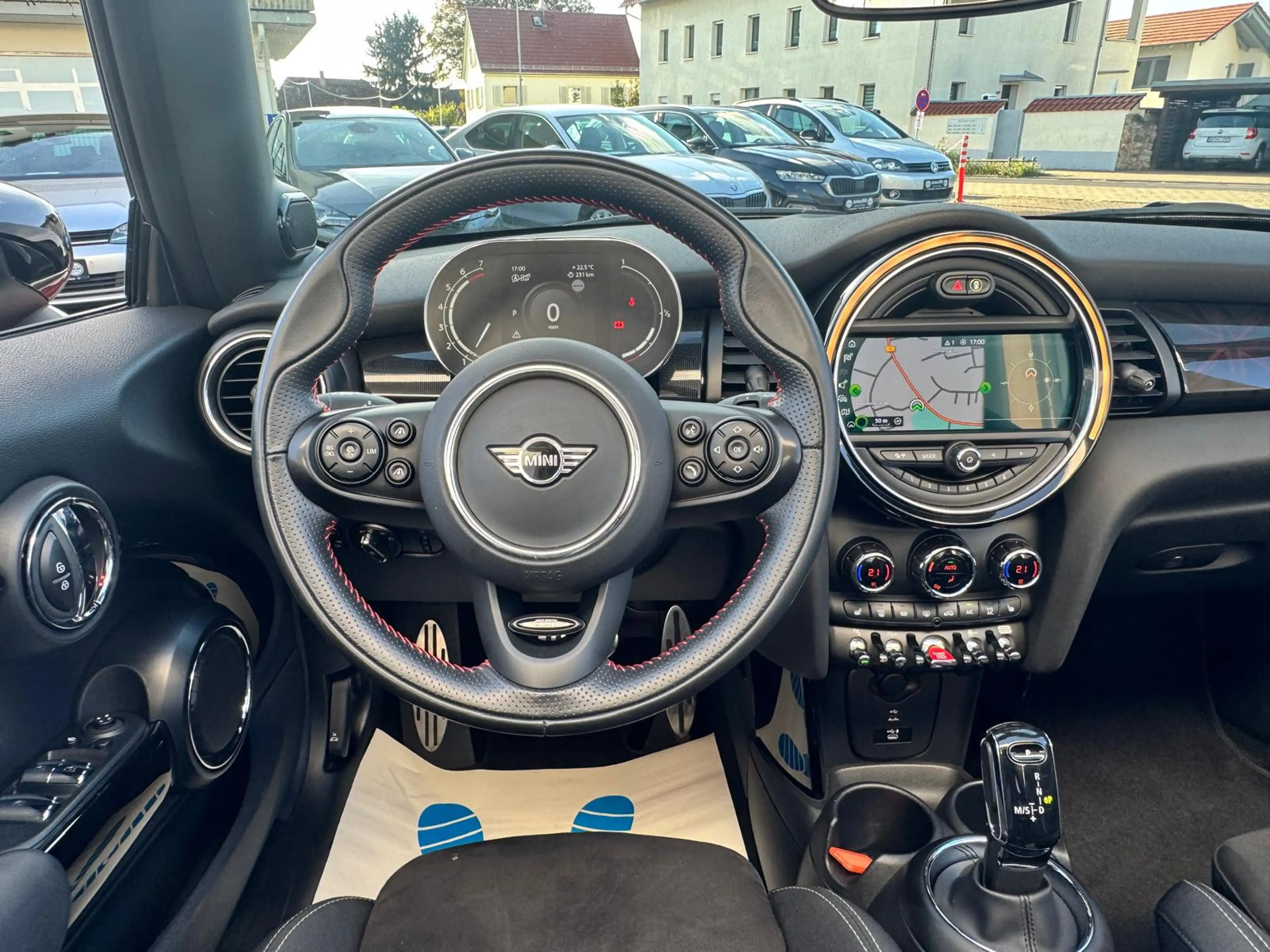 MINI John Cooper Works Cabrio Cooper S JCW Kamera Carplay Navi — photo 9