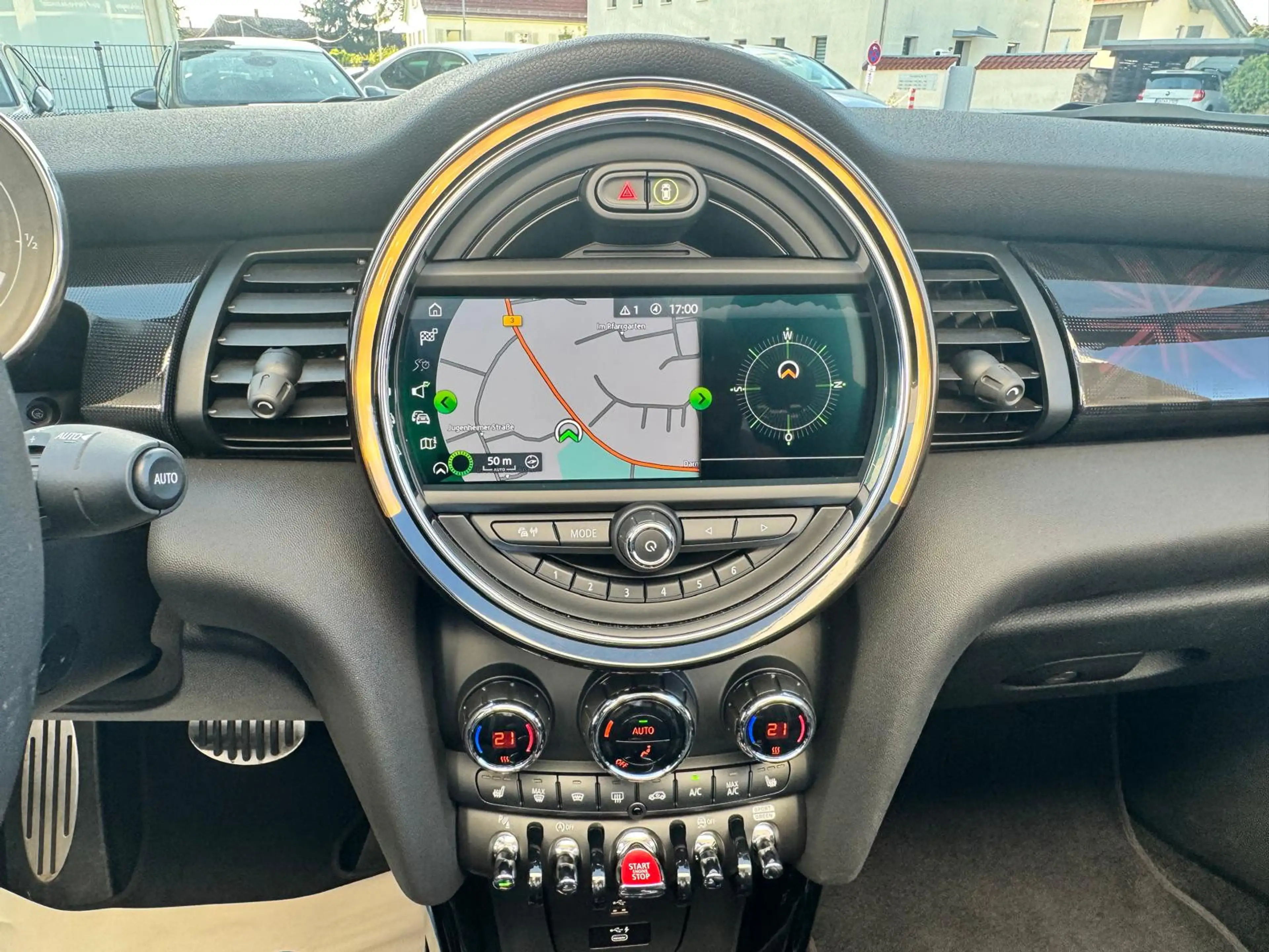 MINI John Cooper Works Cabrio Cooper S JCW Kamera Carplay Navi — photo 12
