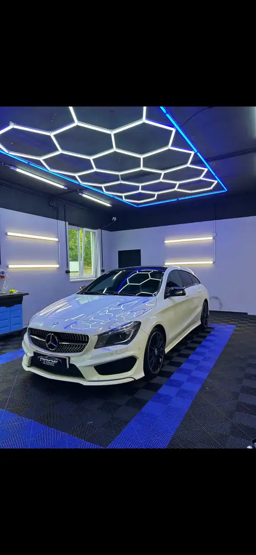 Mercedes-Benz CLA 220 d Shooting Brake Aut. - 1