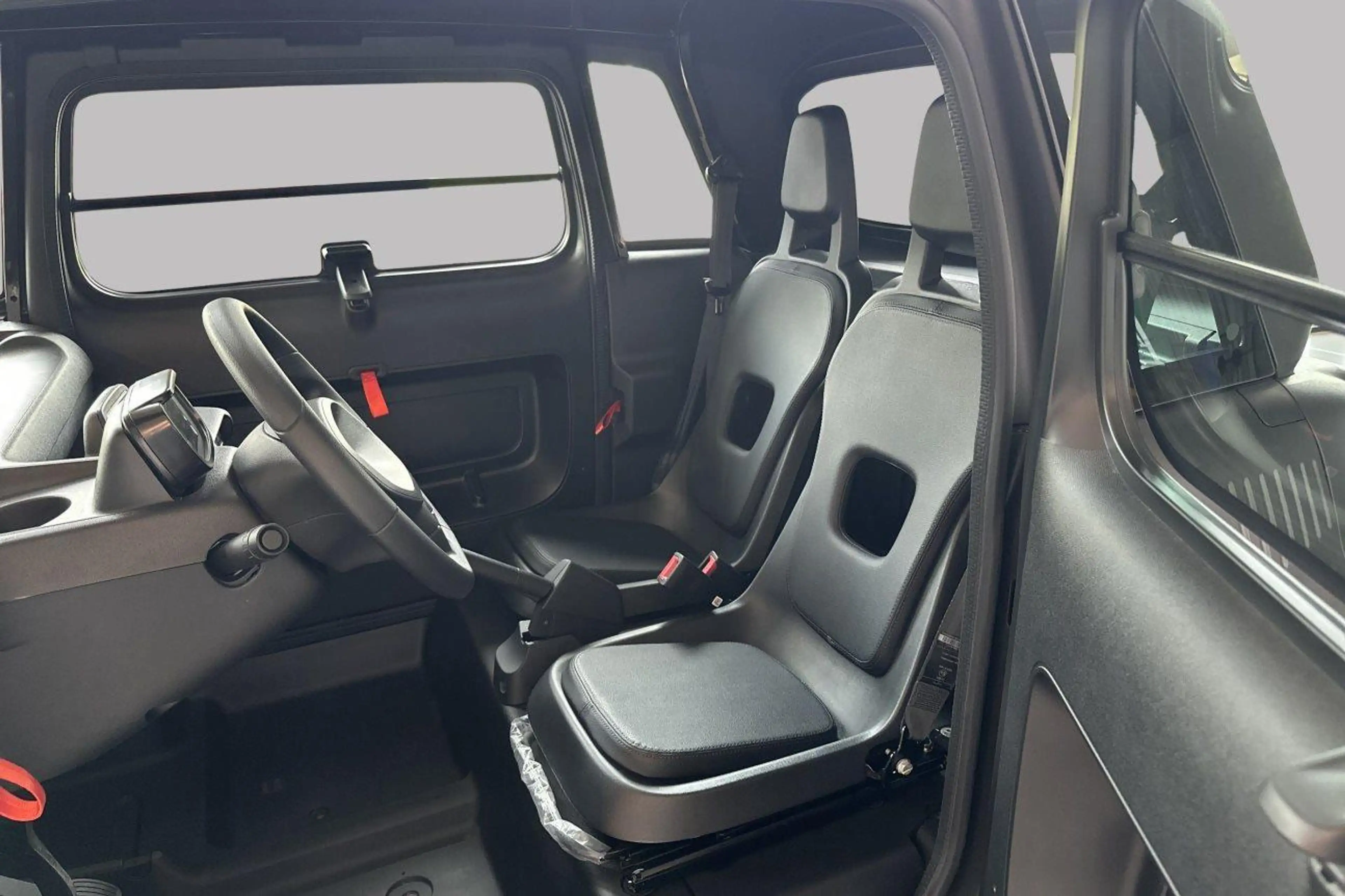 Citroen Ami DARK SIDE beperkte oplage — photo 10