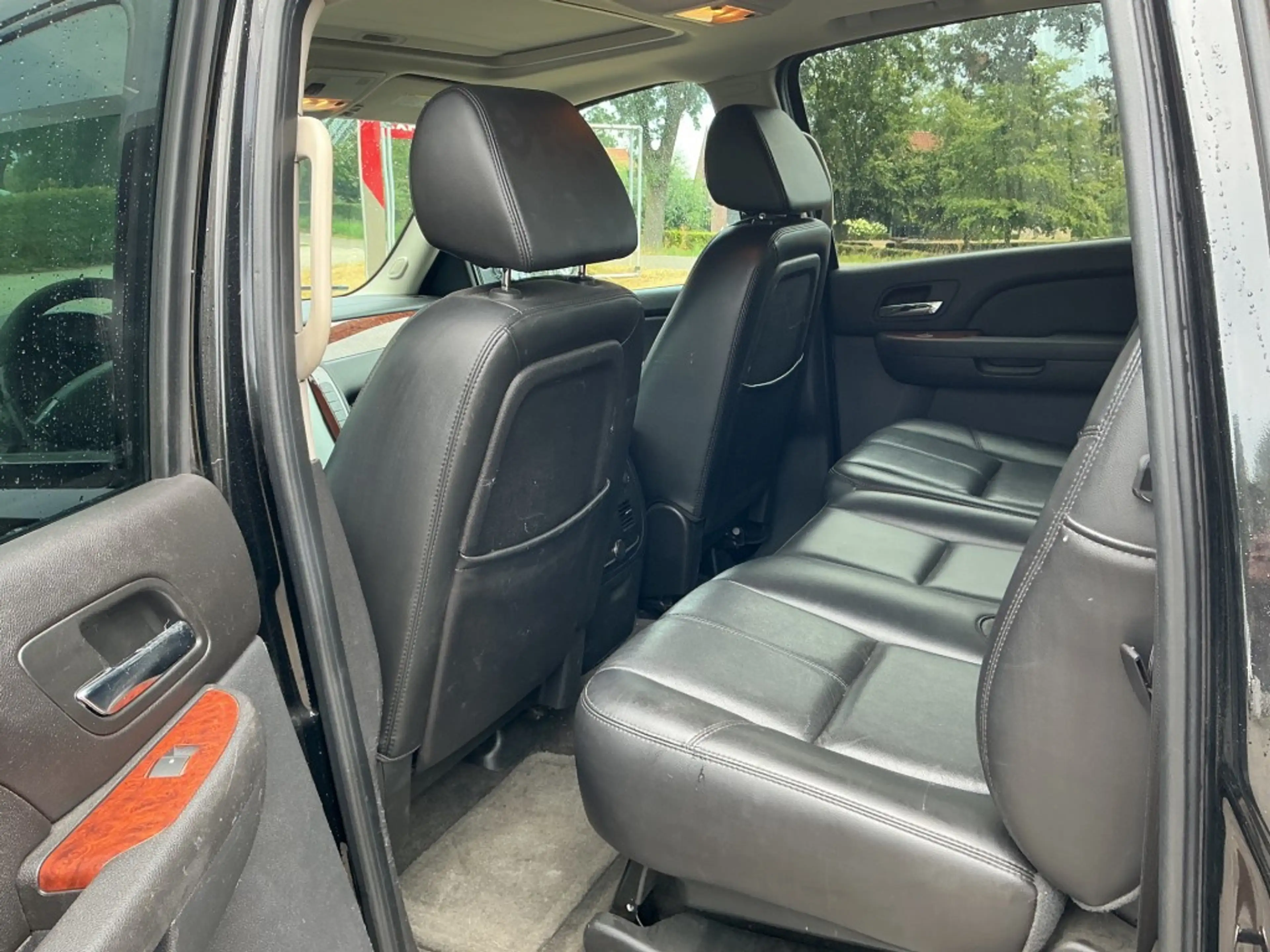 Chevrolet Avalanche - — photo 11