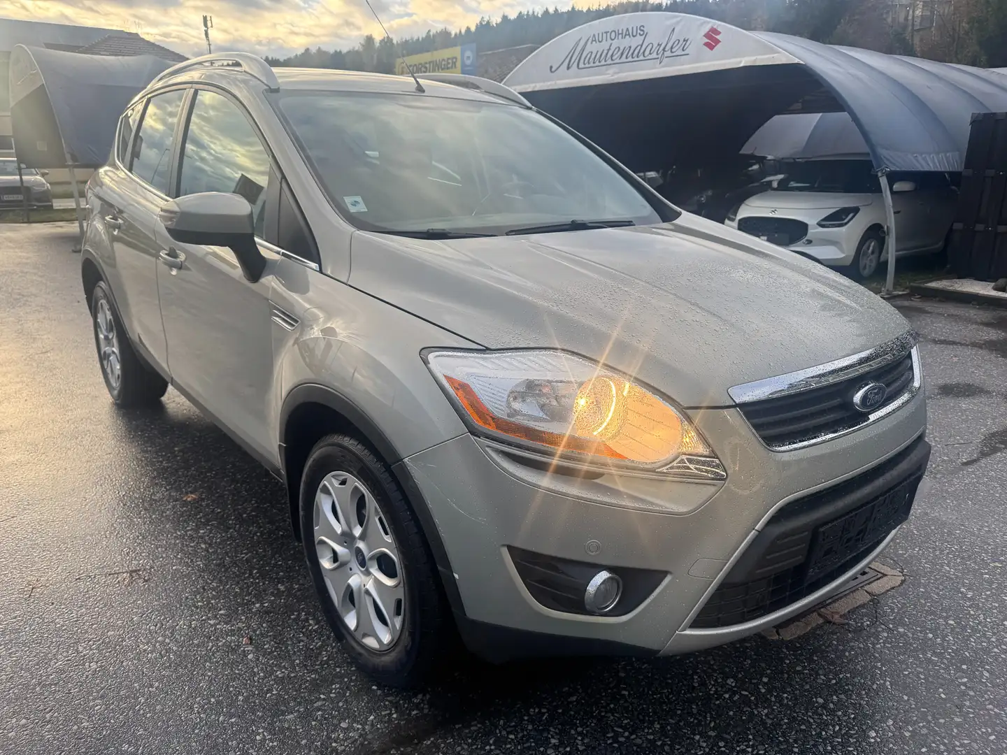 Ford Kuga Trend Beige - 2
