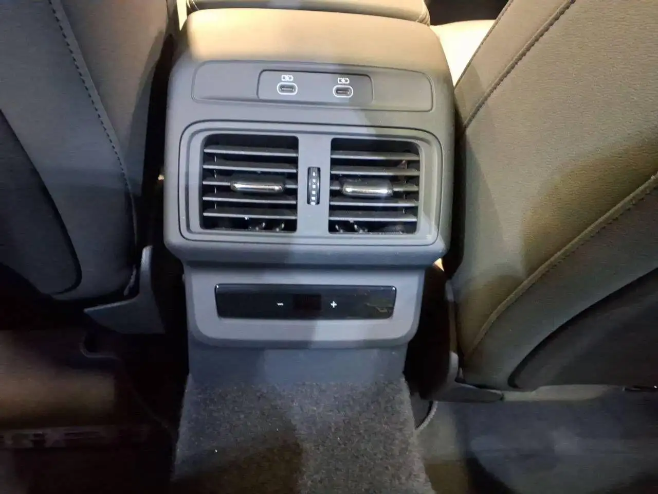 Audi Q5 2.0 TDI mHEV+ S tronic quattro Business Advanced, миниатюра 8