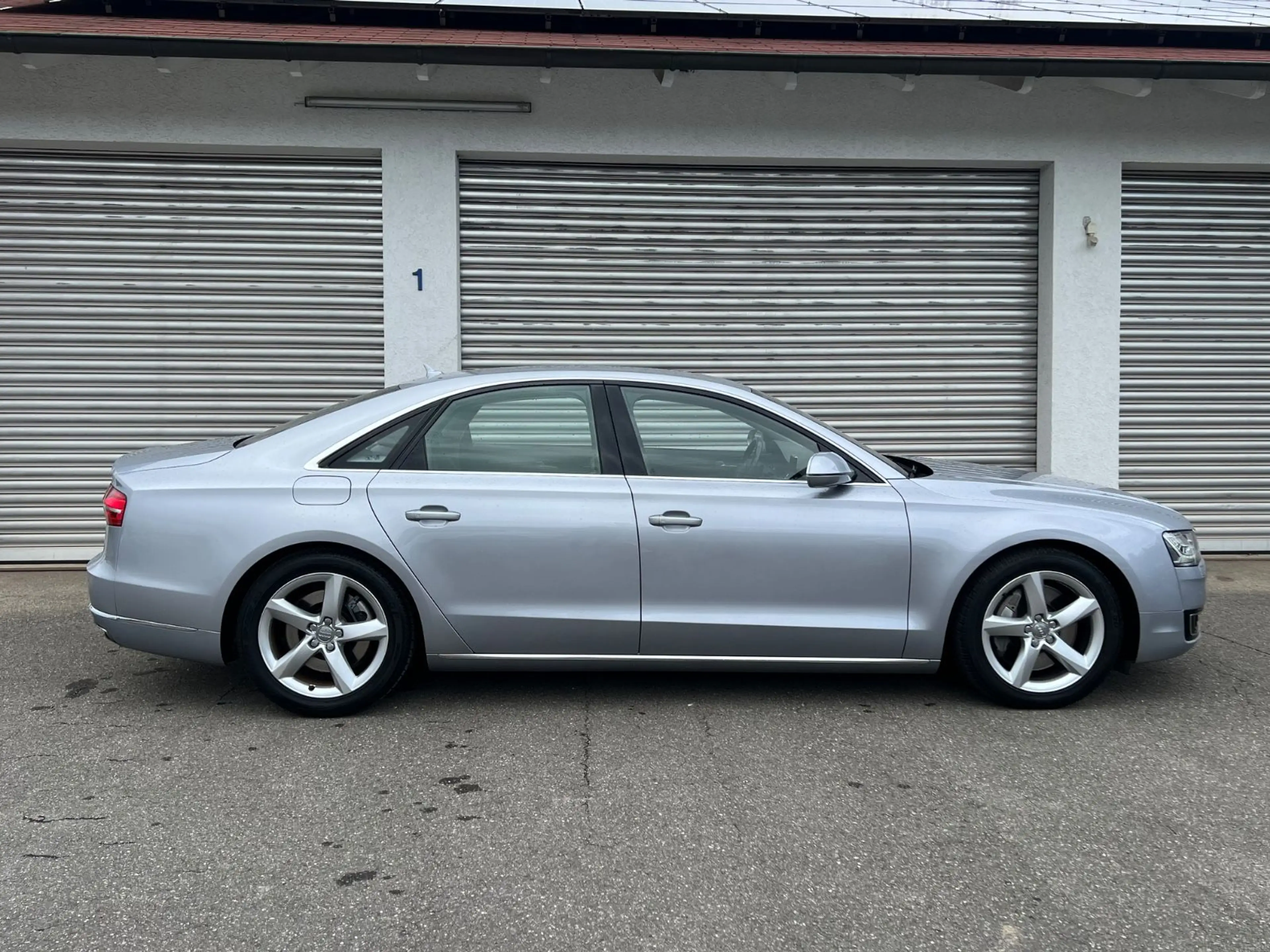 Audi A8 4.2 TDI Qu Voll leder/Matrix/Nav/Kamer/385 Ps — photo 6