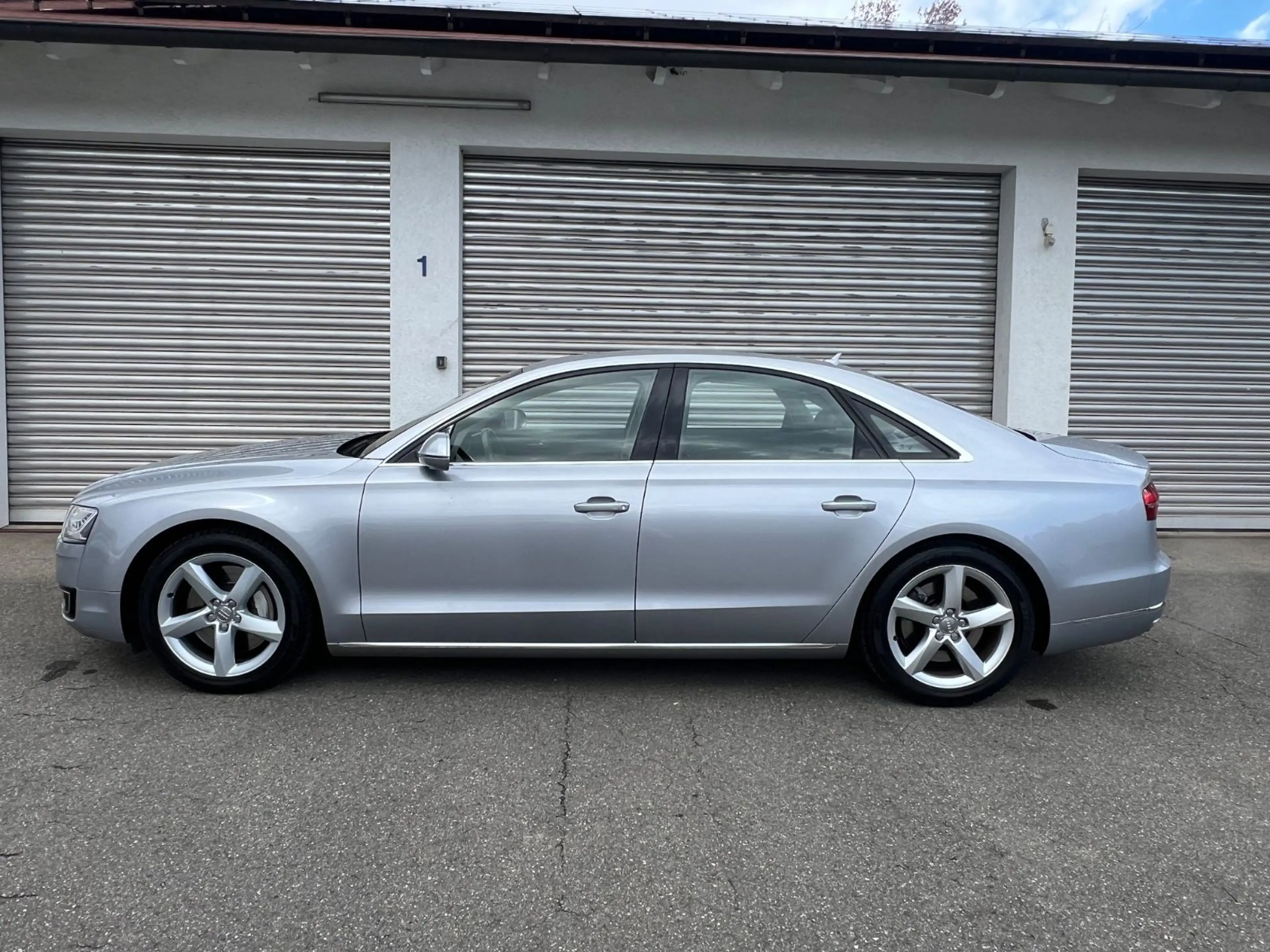 Audi A8 4.2 TDI Qu Voll leder/Matrix/Nav/Kamer/385 Ps — photo 3