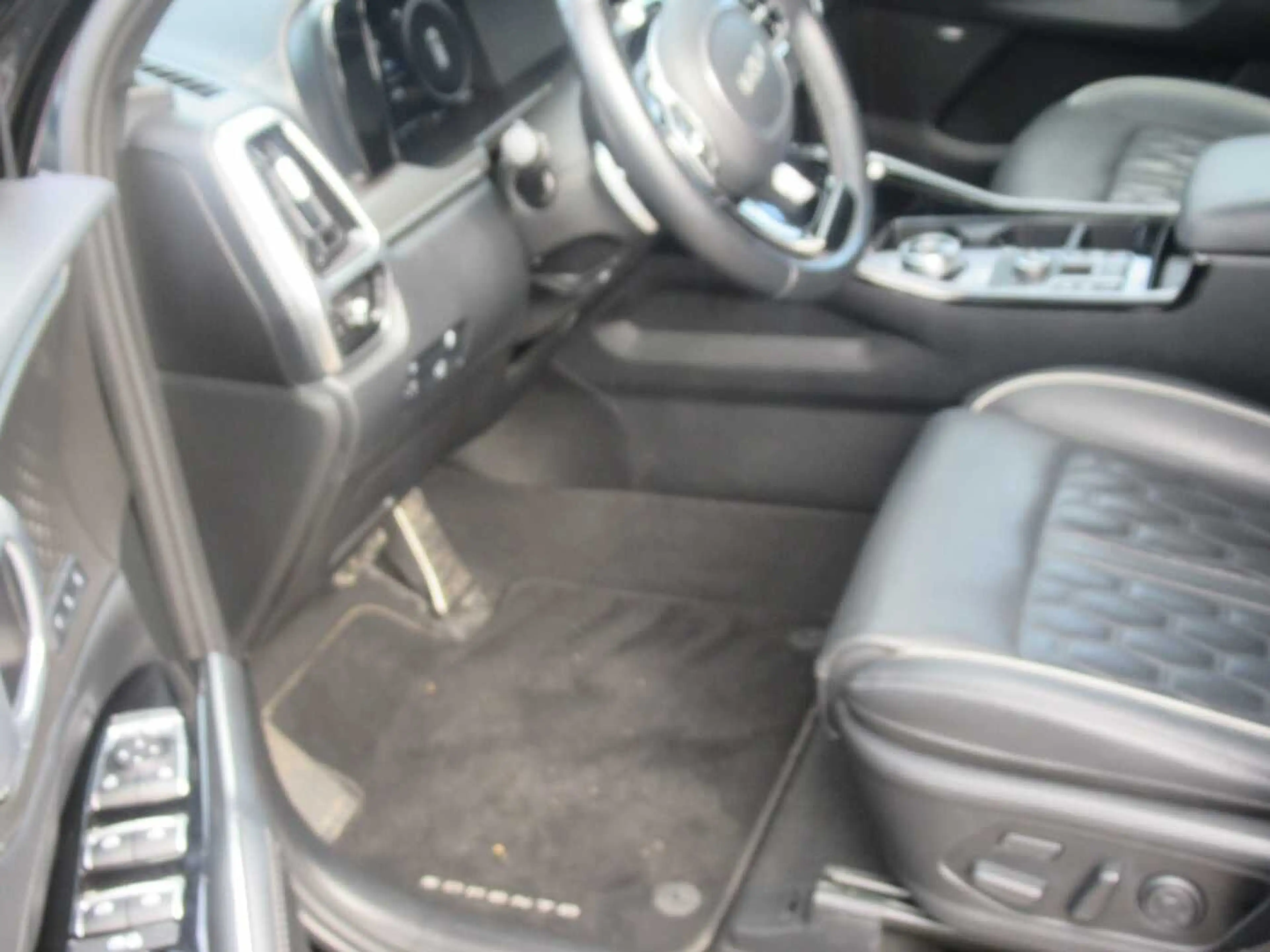 Kia Sorento AWD Platinum — photo 9