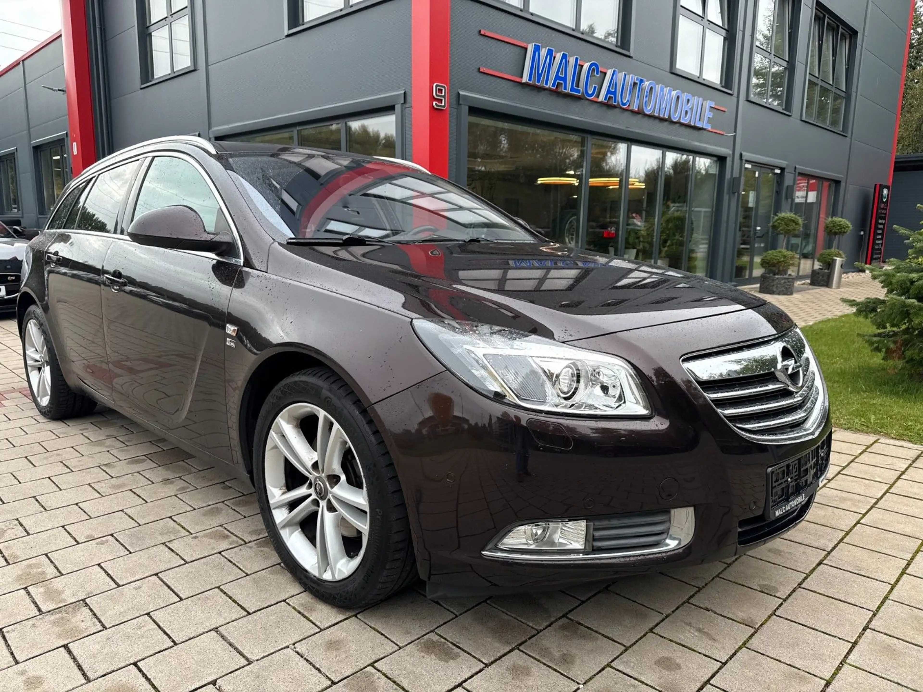 Opel Insignia A Sports Tourer(1 Hand/Volls-heft/Autom