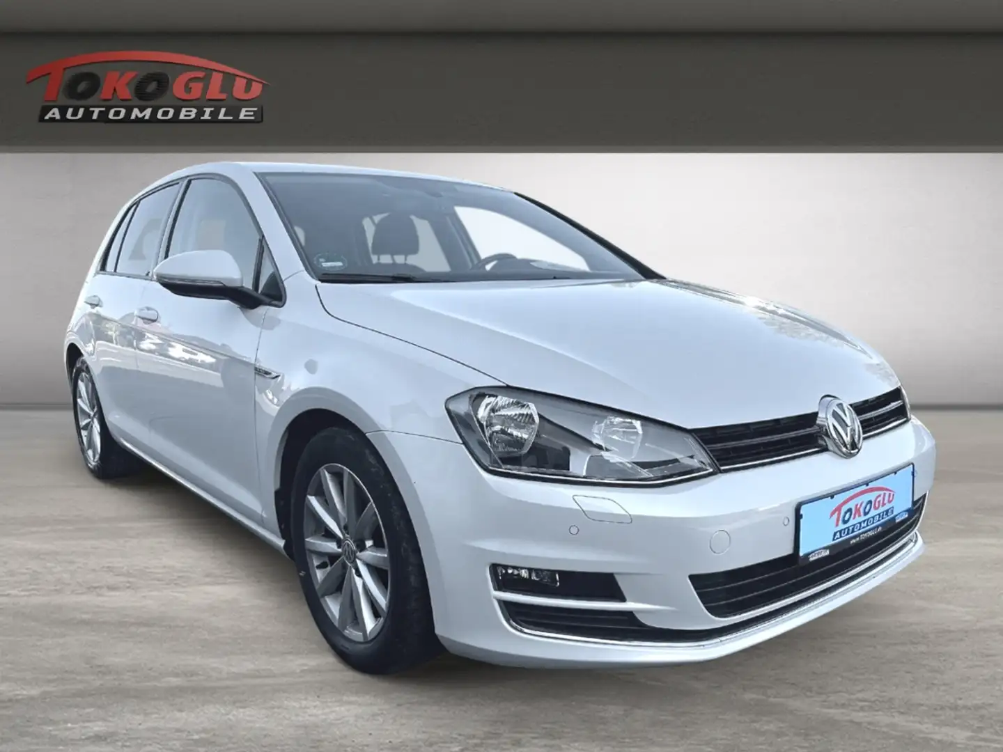 Volkswagen Golf VII Lounge BMT 1.6 TDI  Mehrzonenklima SHZ Fernlic Weiß - 1