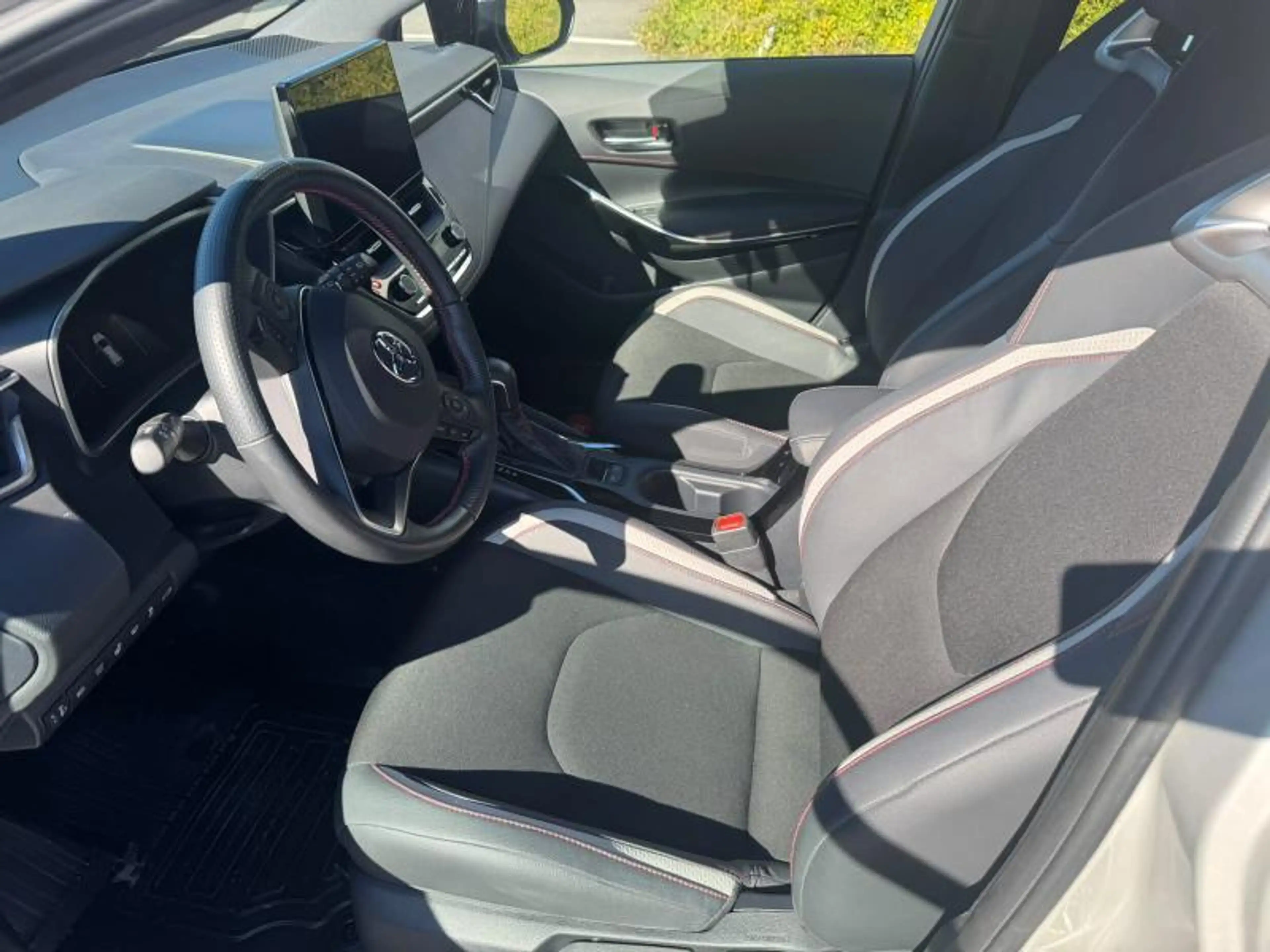 Toyota Corolla Touring Sports 1.8 Hybrid CVT GR Sport — photo 5