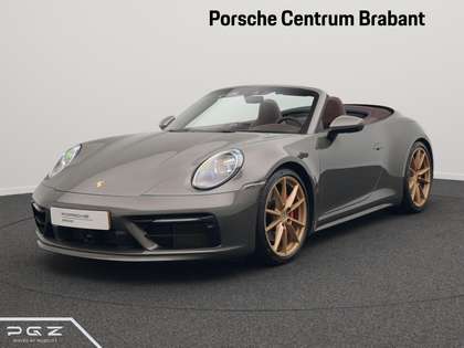 Porsche 992 Carrera 4S Cabriolet