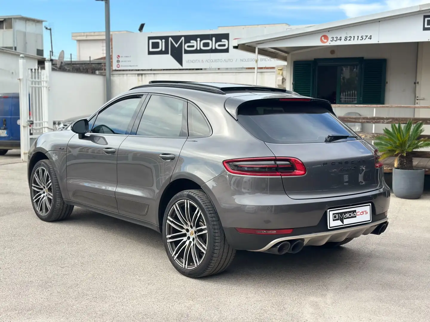 Porsche Macan 3.0 S Diesel Grigio - 2
