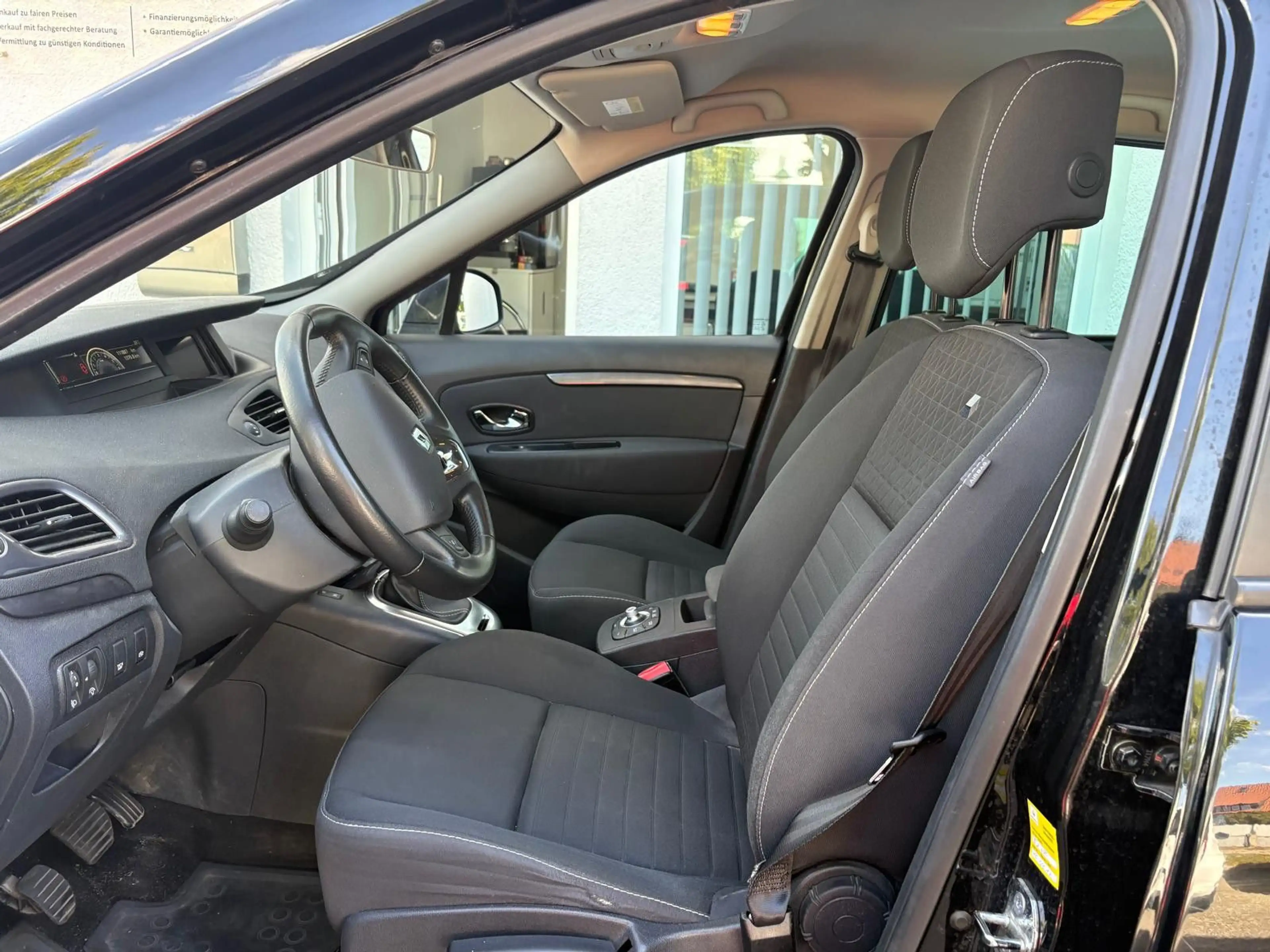 Renault Scenic III Limited — photo 9