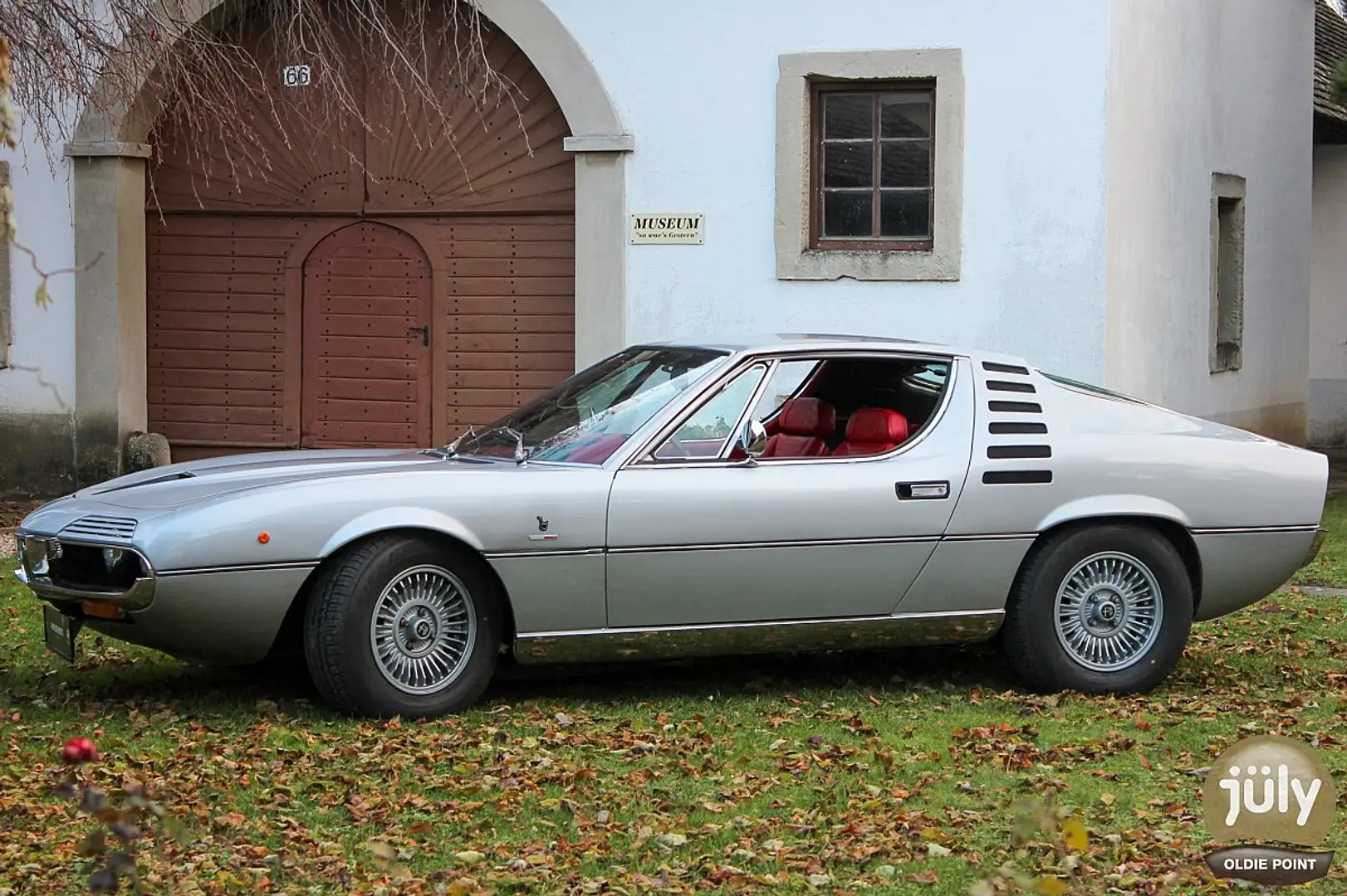 Alfa Romeo Montreal - eine restaurierte, italienische Legende Gris - 1