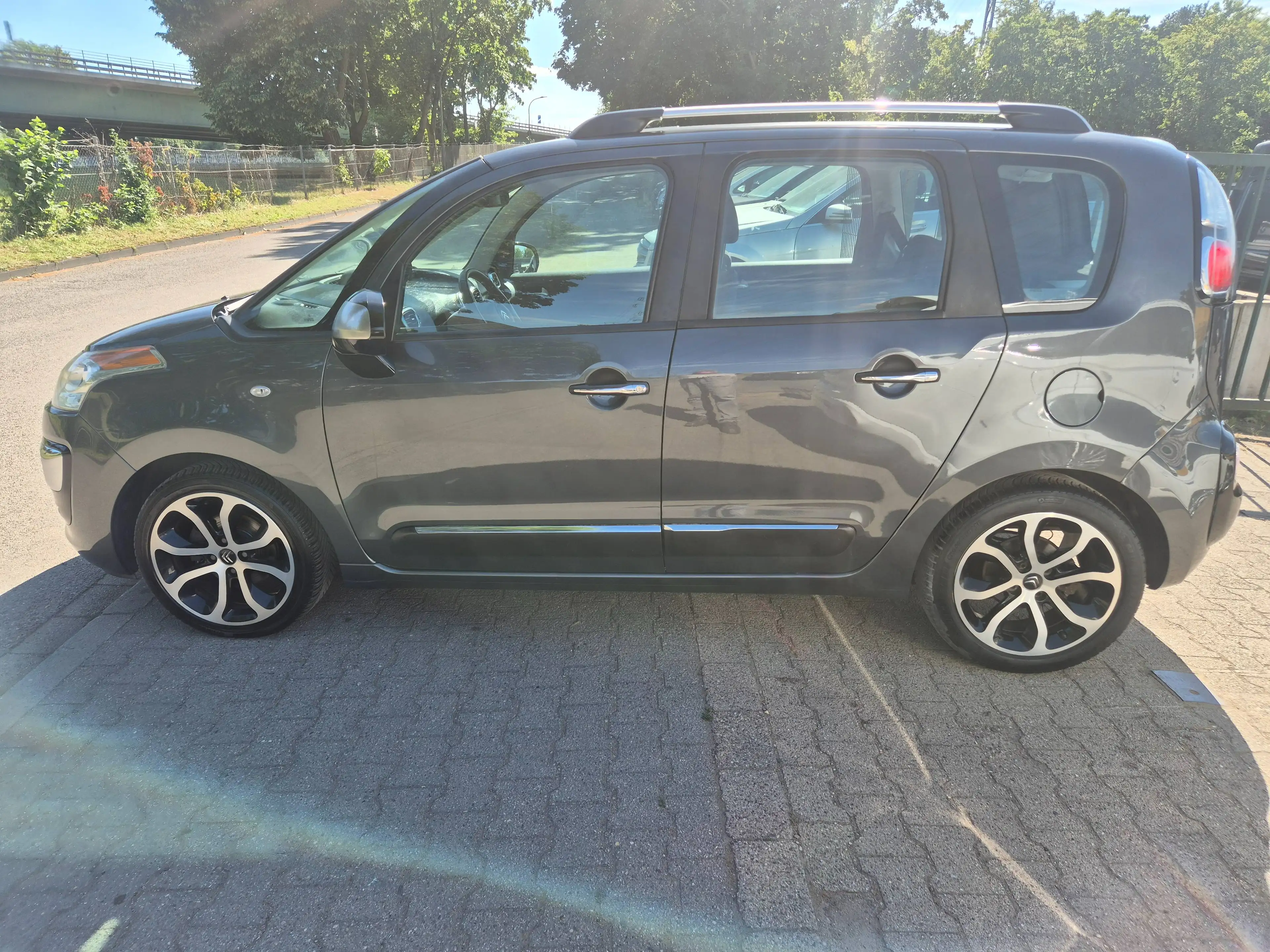 Citroen C3 Picasso Selection Tüv 11.2027 — photo 8