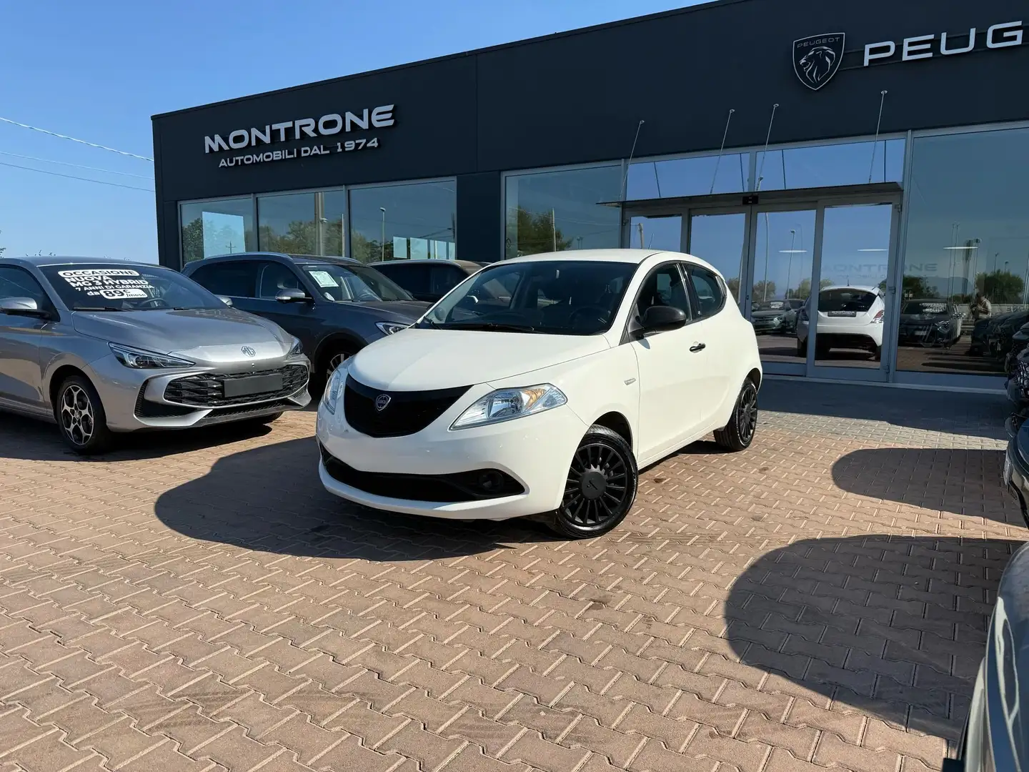Lancia Ypsilon Ypsilon 1.2 Elefantino Blu ecochic Gpl 69cv my19 Bianco - 1