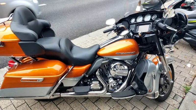 Harley-Davidson Electra Glide - foto 3