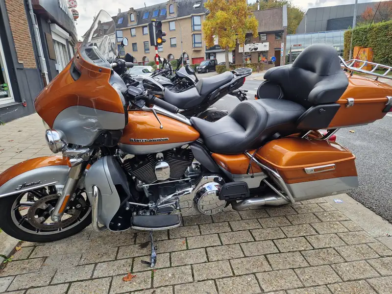 Harley-Davidson Electra Glide - foto 6