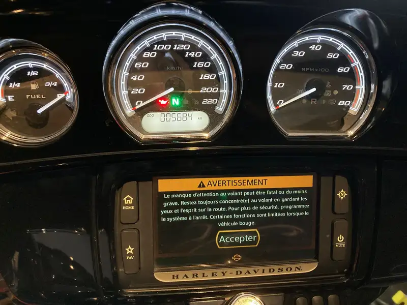 Harley-Davidson Electra Glide - foto 5