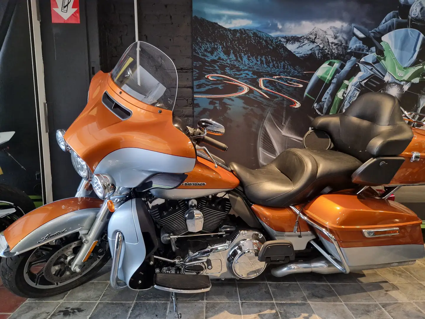Harley-Davidson Electra Glide ELECTRA GLIDE ULTRA 1690 LIMITED FLHTK 2014 Orange - 2