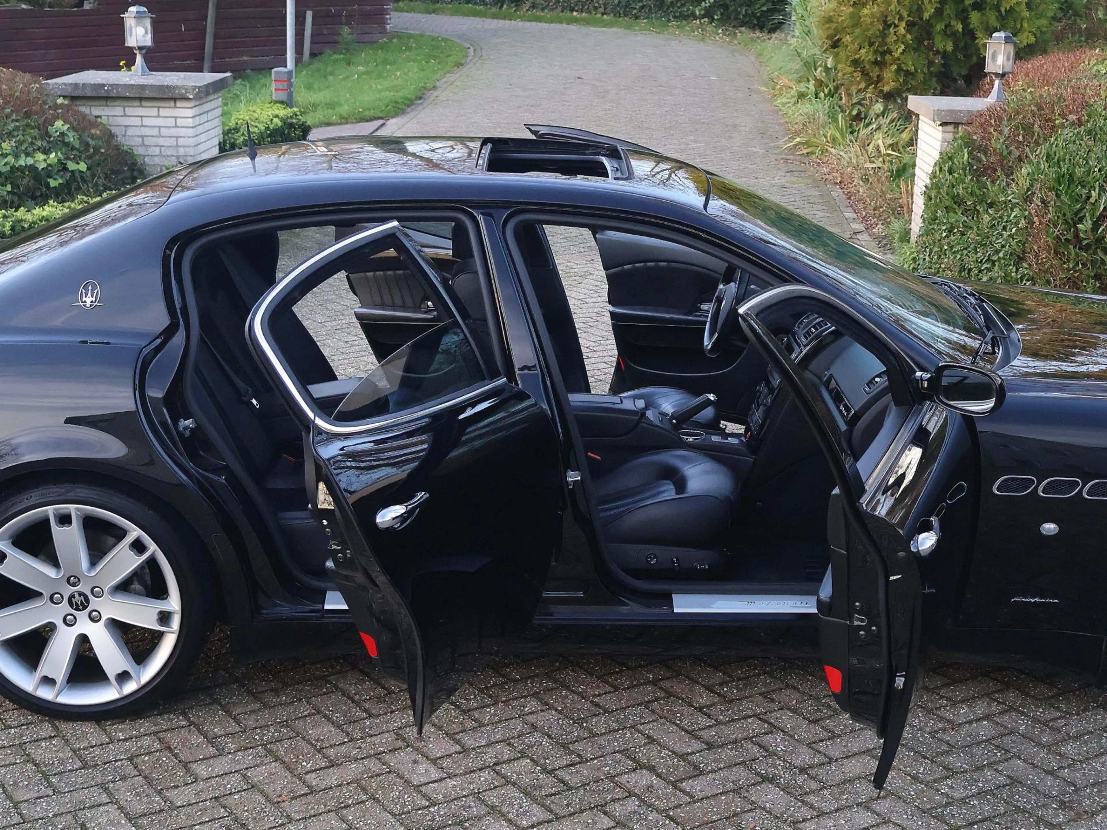 Maserati Quattroporte 4.2 Duo Select Sport GT-uitgevoerd — photo 14