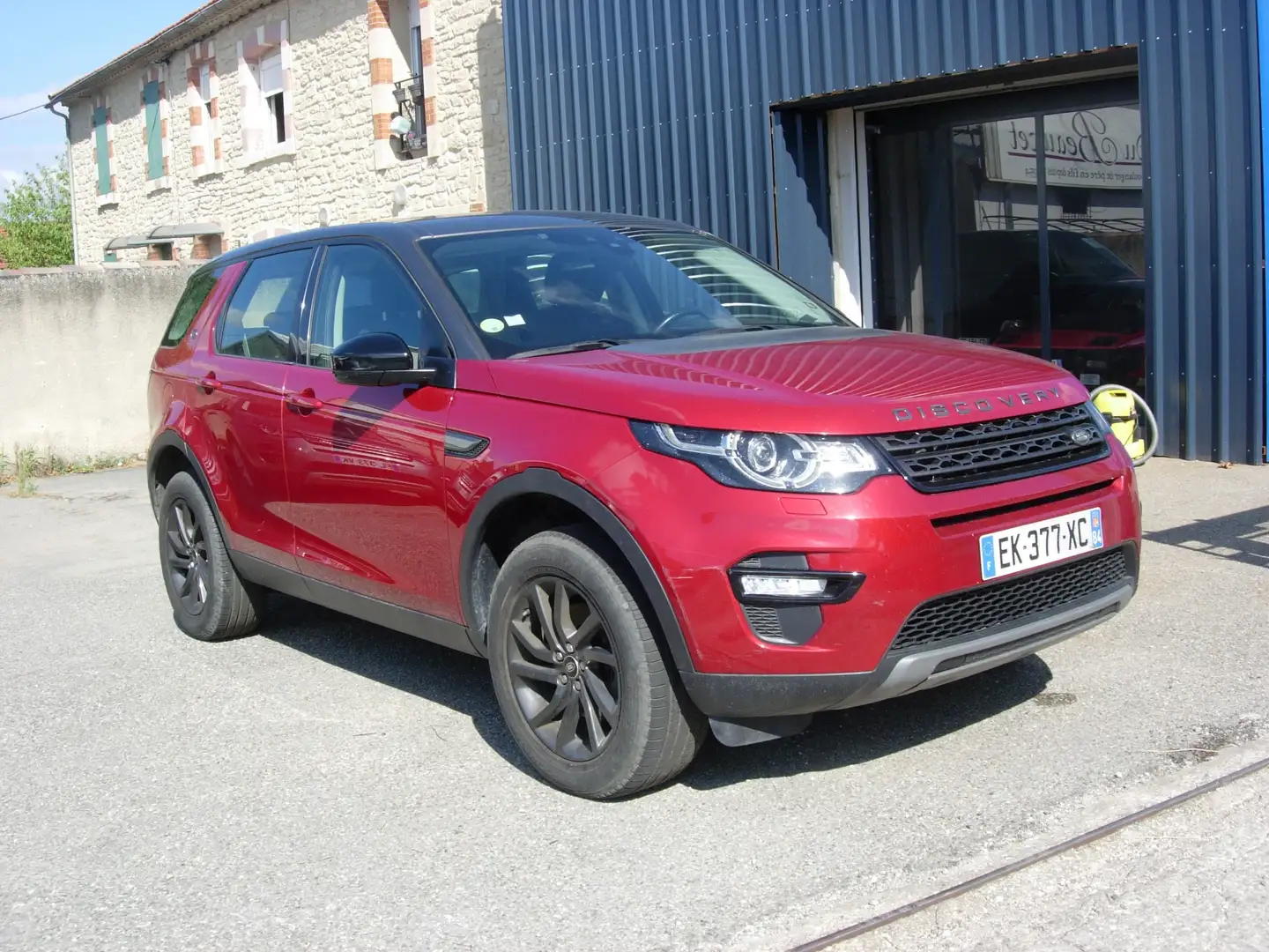 Land Rover Discovery Sport Mark II TD4 180ch Business Rouge - 1