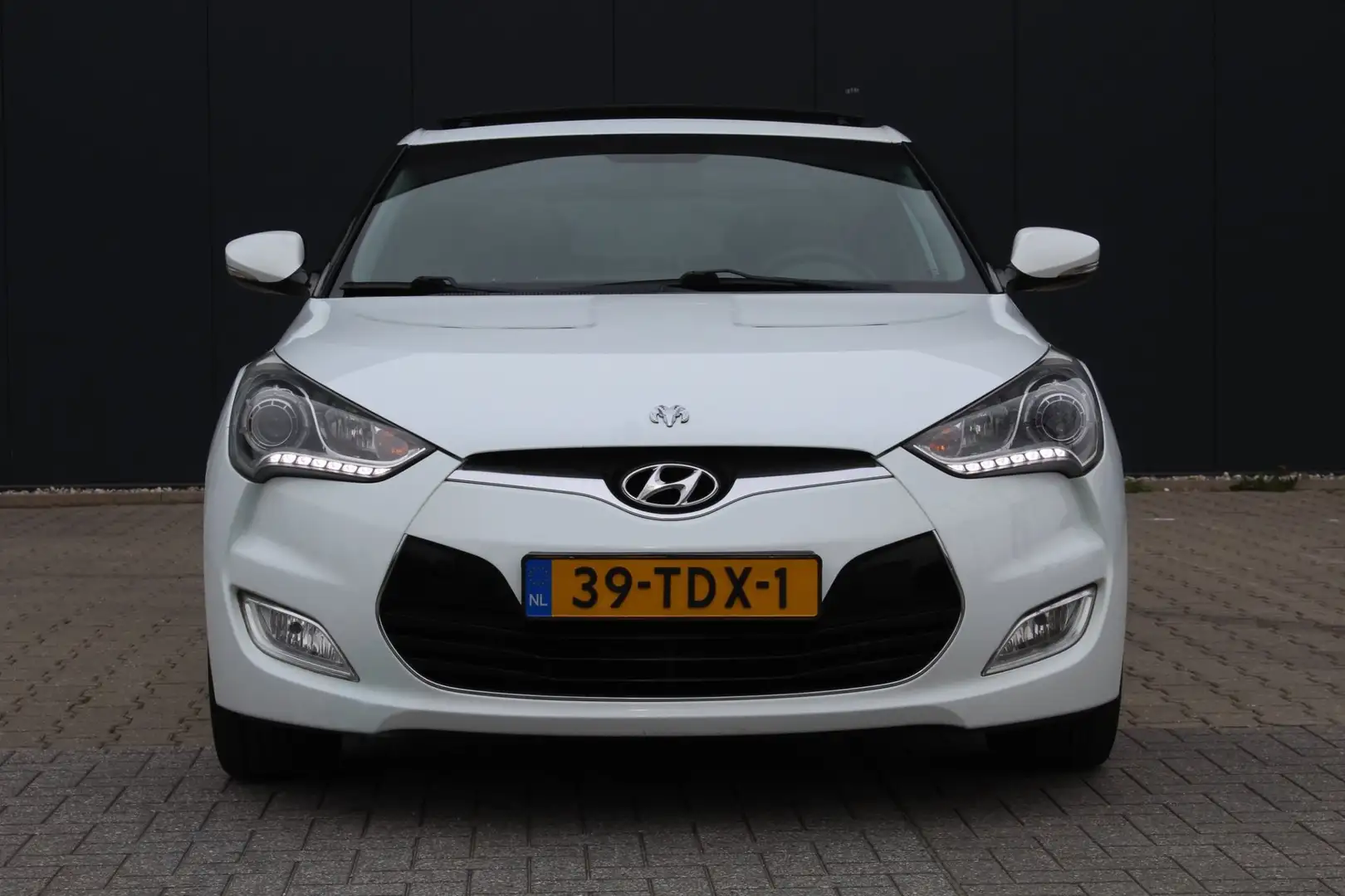 Hyundai VELOSTER 1.6 GDI i-Catcher | Pano | Stoelverwarming | leder Weiß - 2