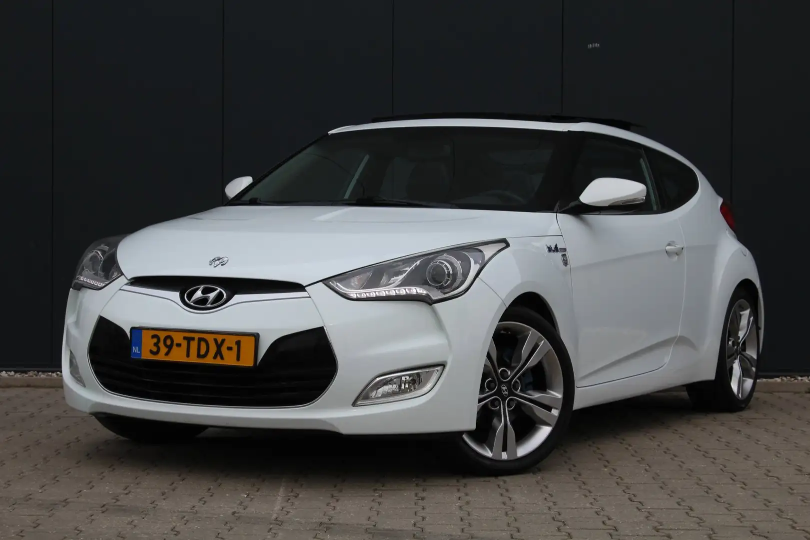 Hyundai VELOSTER 1.6 GDI i-Catcher | Pano | Stoelverwarming | leder Weiß - 1